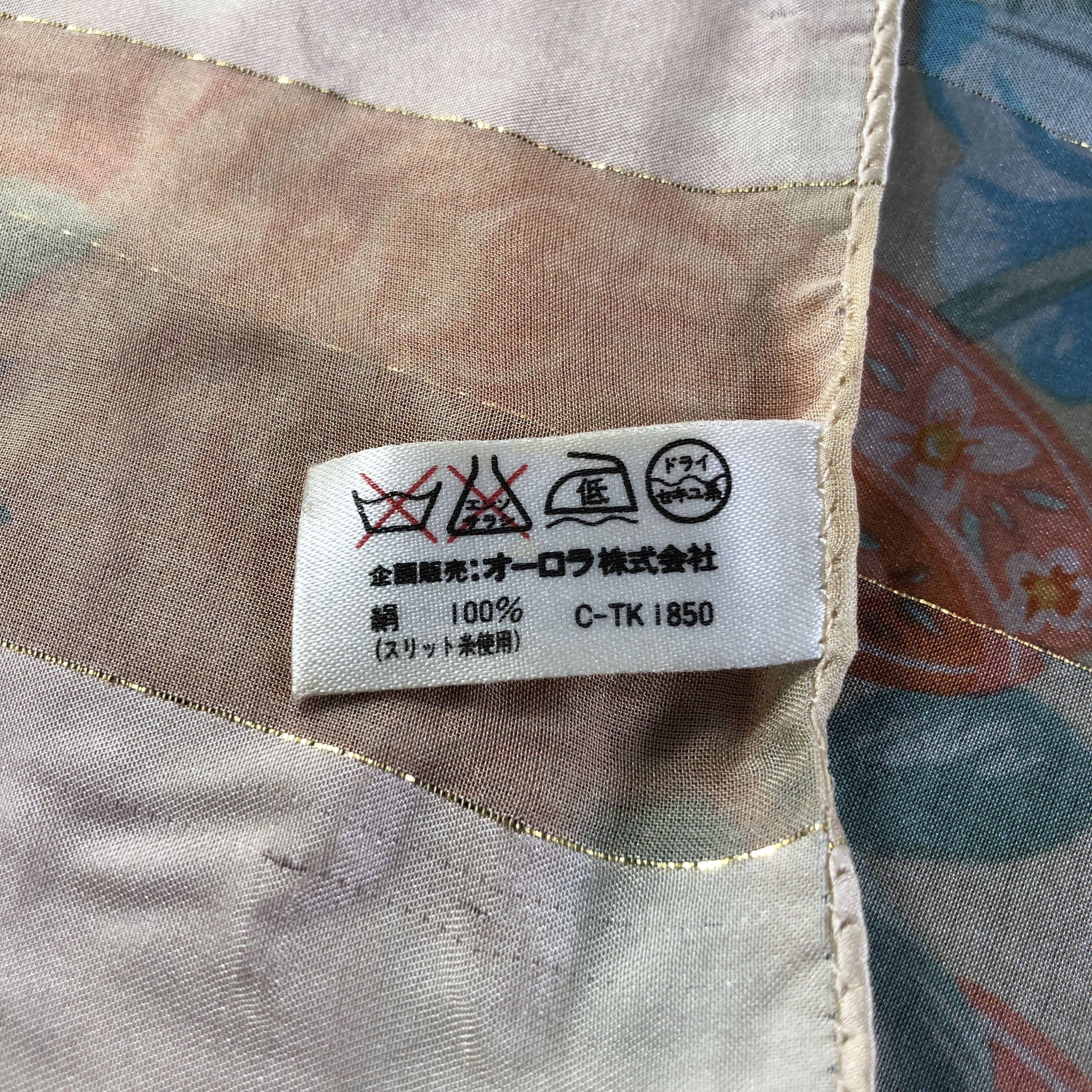 Japanese Brand Torrente Floral Luxury Silk Scarf M1005 Size ONE SIZE - 5 Thumbnail