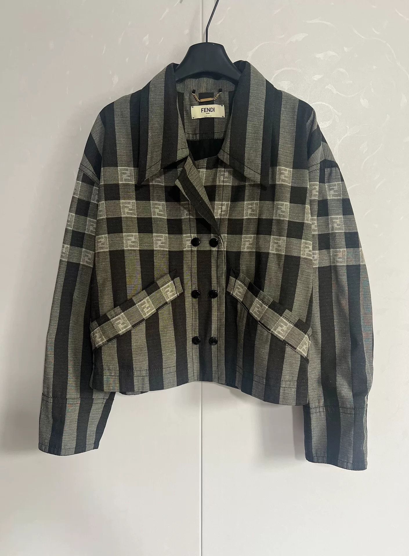 Fendi Fendi Jacket L Women Size L / US 10 / IT 46 - 1 Thumbnail