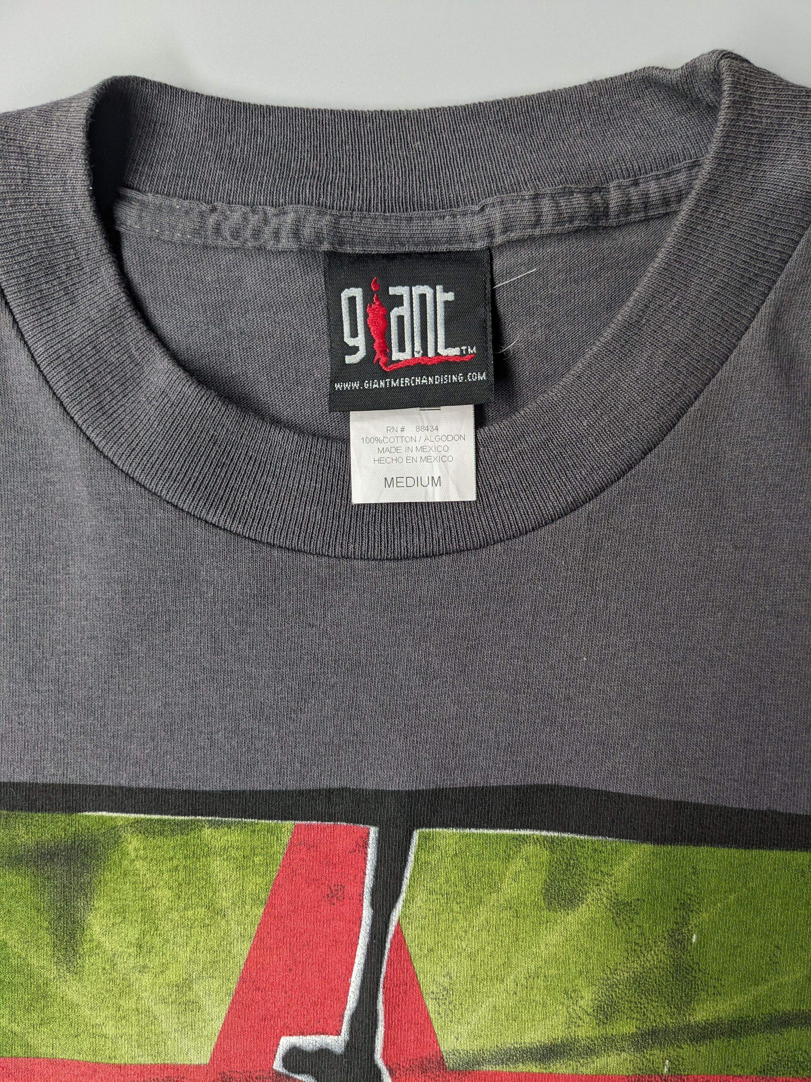 Rage Against The Machine Vintage 2000 Rage Againt The Machine distressed shirt Size US M / EU 48-50 / 2 - 3 Thumbnail