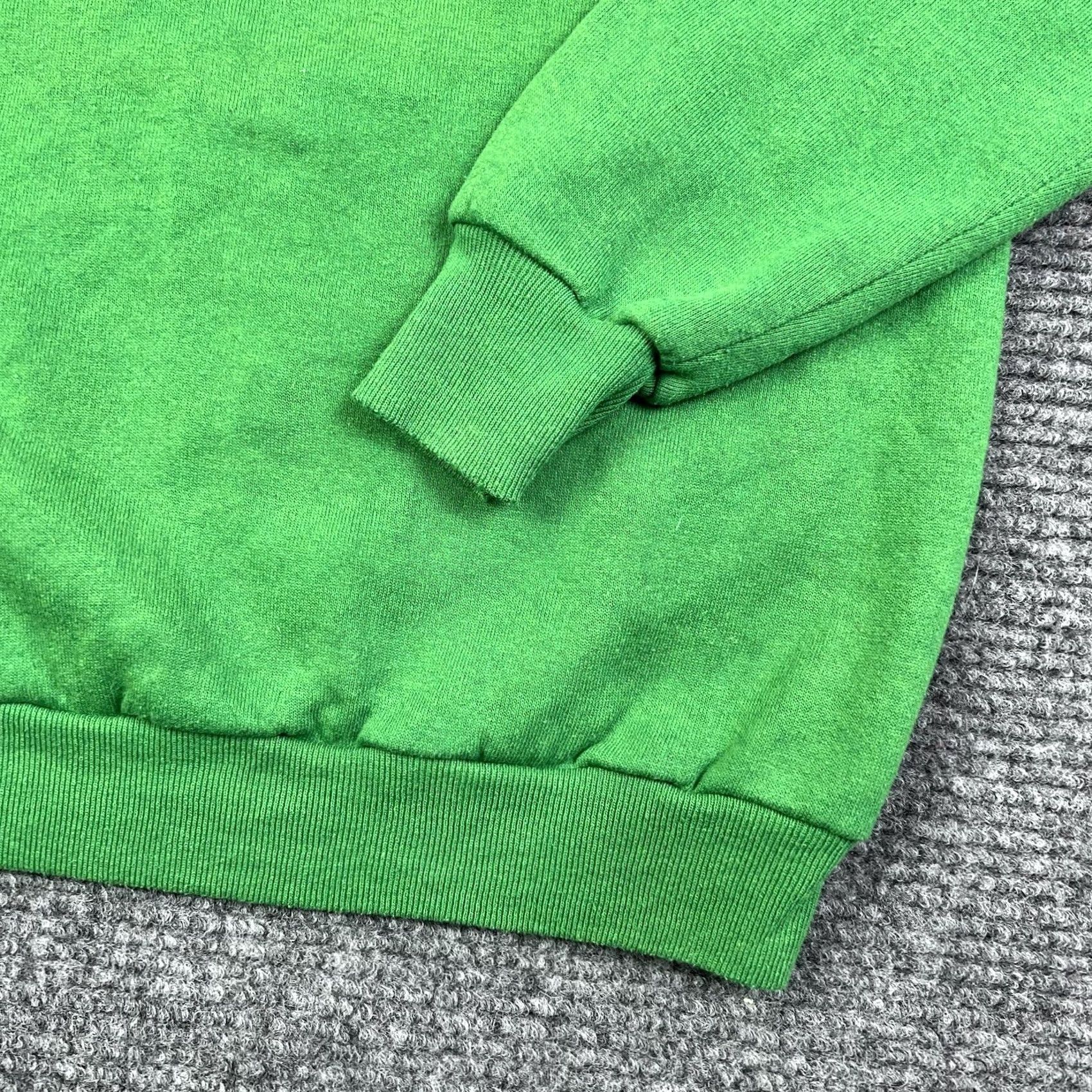 Jerzees VINTAGE Jerzees Booster Club Raglan Crewneck Sweatshirt M Green 90s Graphic Print Mens Medium Size US M / EU 48-50 / 2 - 5 Thumbnail