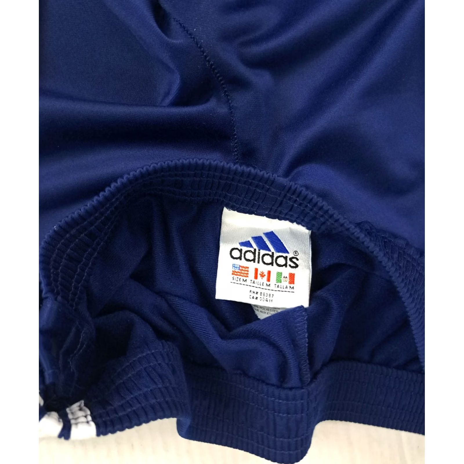Adidas VINTAGE adidas Full Button Side Fleece 3 Stripe Track Pants USA Made Medium Size US 31 - 5 Thumbnail