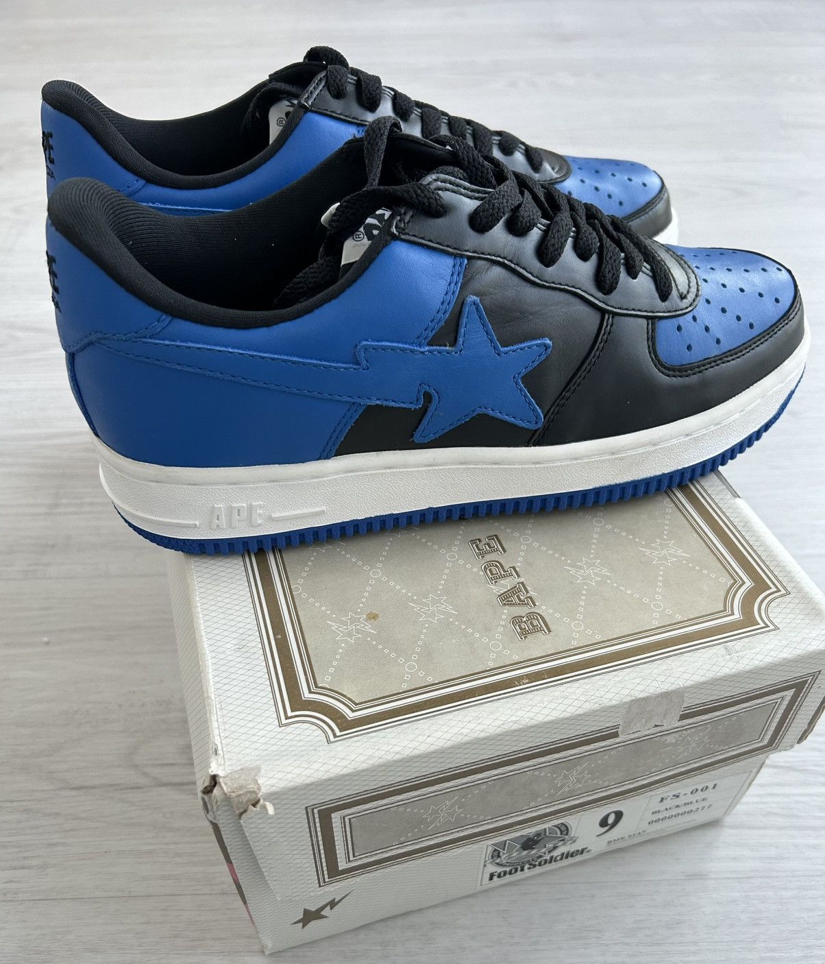 Bape VERY RARE OG 2003 A BATHING APE ROYAL BLUE BAPESTA Size US 9 / EU 42 - 6 Thumbnail