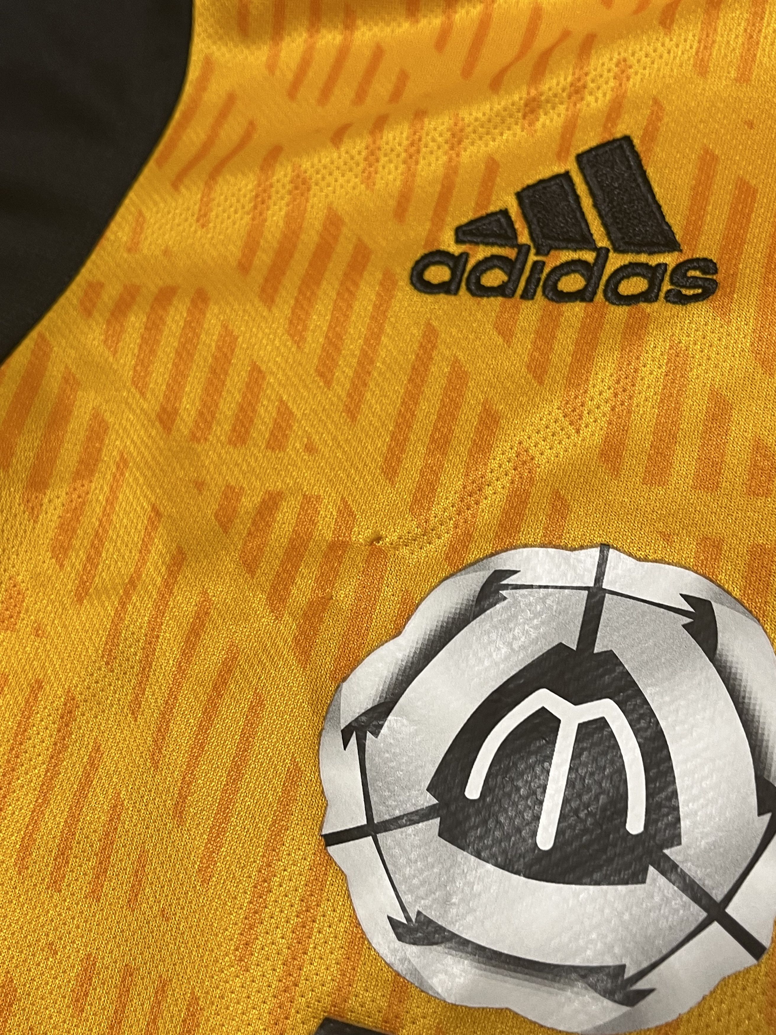 Adidas Adidas Wolverhampton Wolwes 2020 2021 Home shirt Size US S / EU 44-46 / 1 - 3 Thumbnail