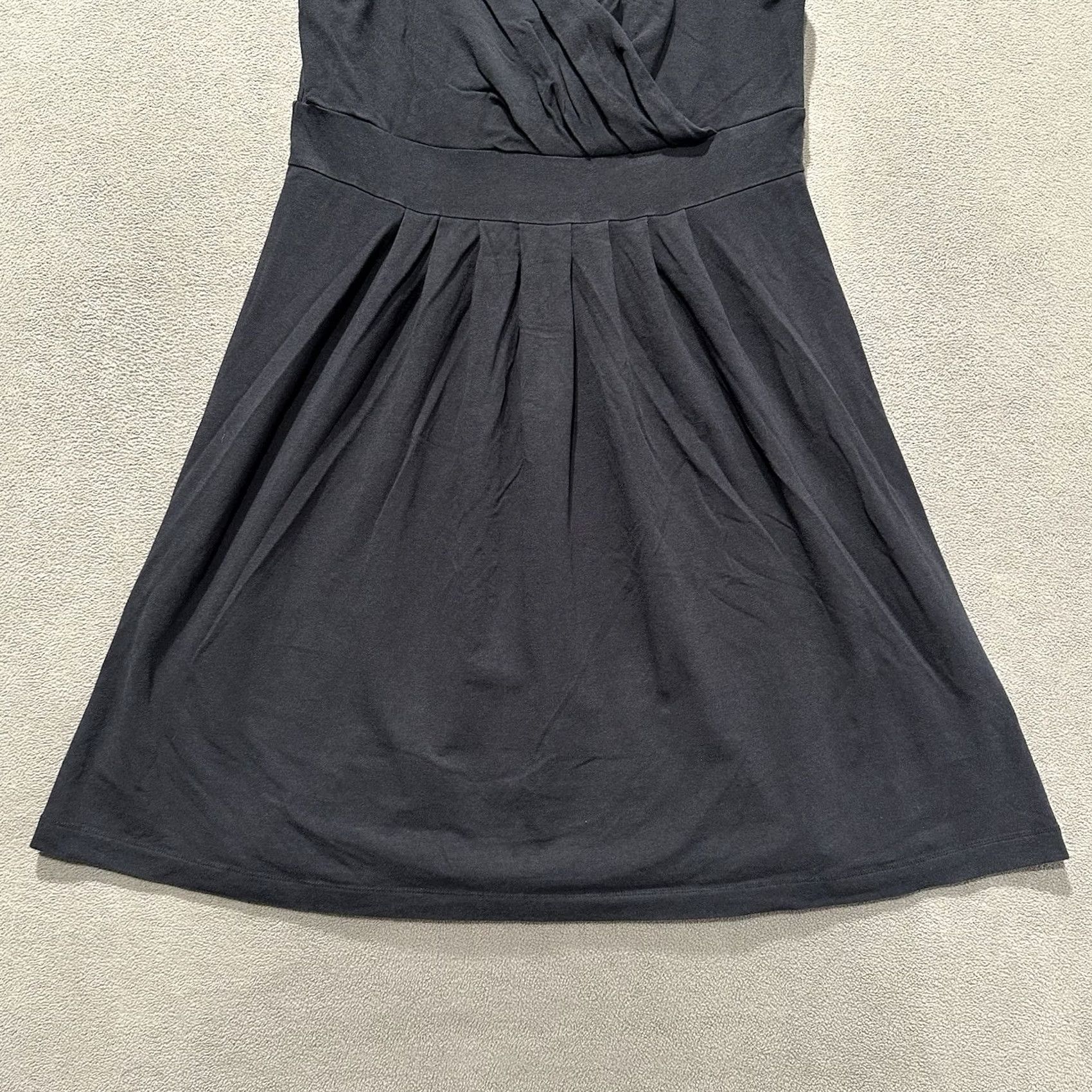 Lands' End Lands End Dress Womens S Black Fit Flare Sleeveless Rayon Surplice V-Neck Casual Size S / US 4 / IT 40 - 5 Thumbnail