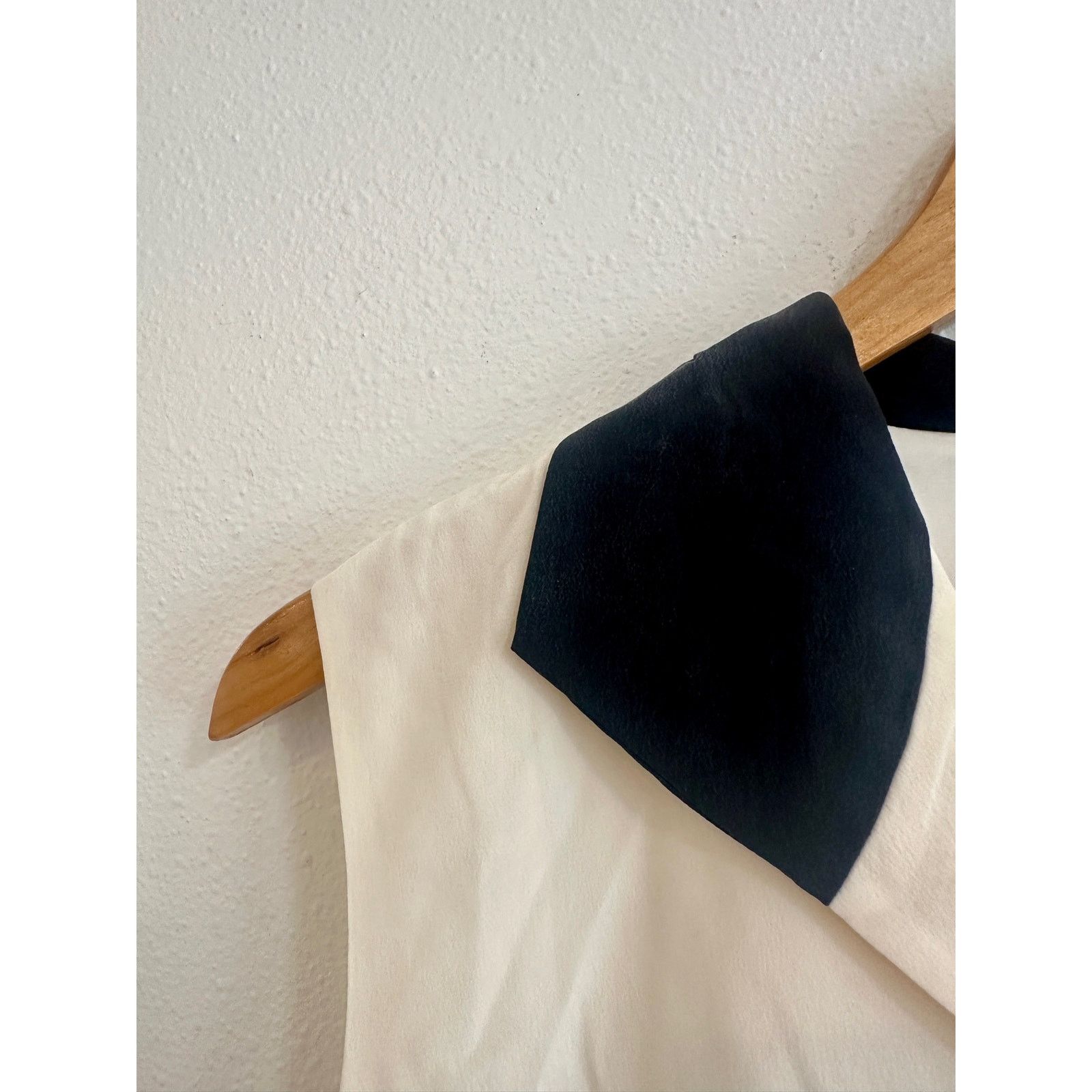 Vintage 90’s Ivory & Black Silk Vest size 14 Size XL / US 12-14 / IT 48-50 - 4 Thumbnail