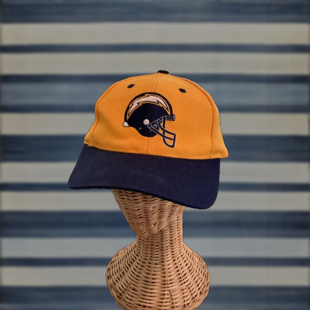 Twins VINTAGE Twins San Diego Chargers Snapback Hat Adjustable Navy Blue Yellow 90s Mens Size ONE SIZE - 1 Thumbnail