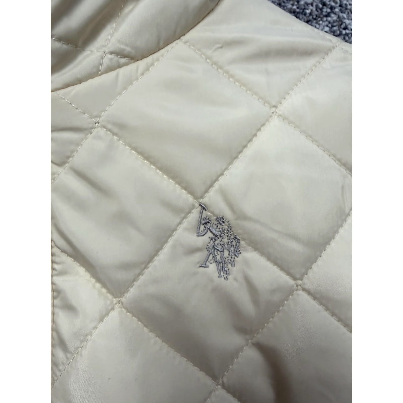 U.S. Polo Assn. U.S. Polo Assn. Jacket Womens Small White Quilted Puffer Full Zip Faux Fur Trim Size S / US 4 / IT 40 - 3 Thumbnail