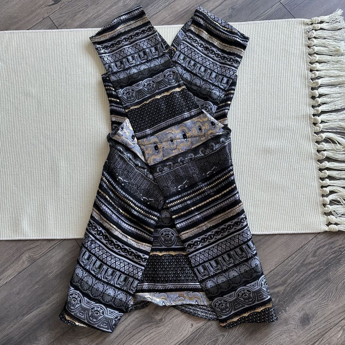 Kenzo KENZO Iconic Egyptian Motif Silver/Gold Jacquard Mini Dress Size S / US 4 / IT 40 - 2 Thumbnail
