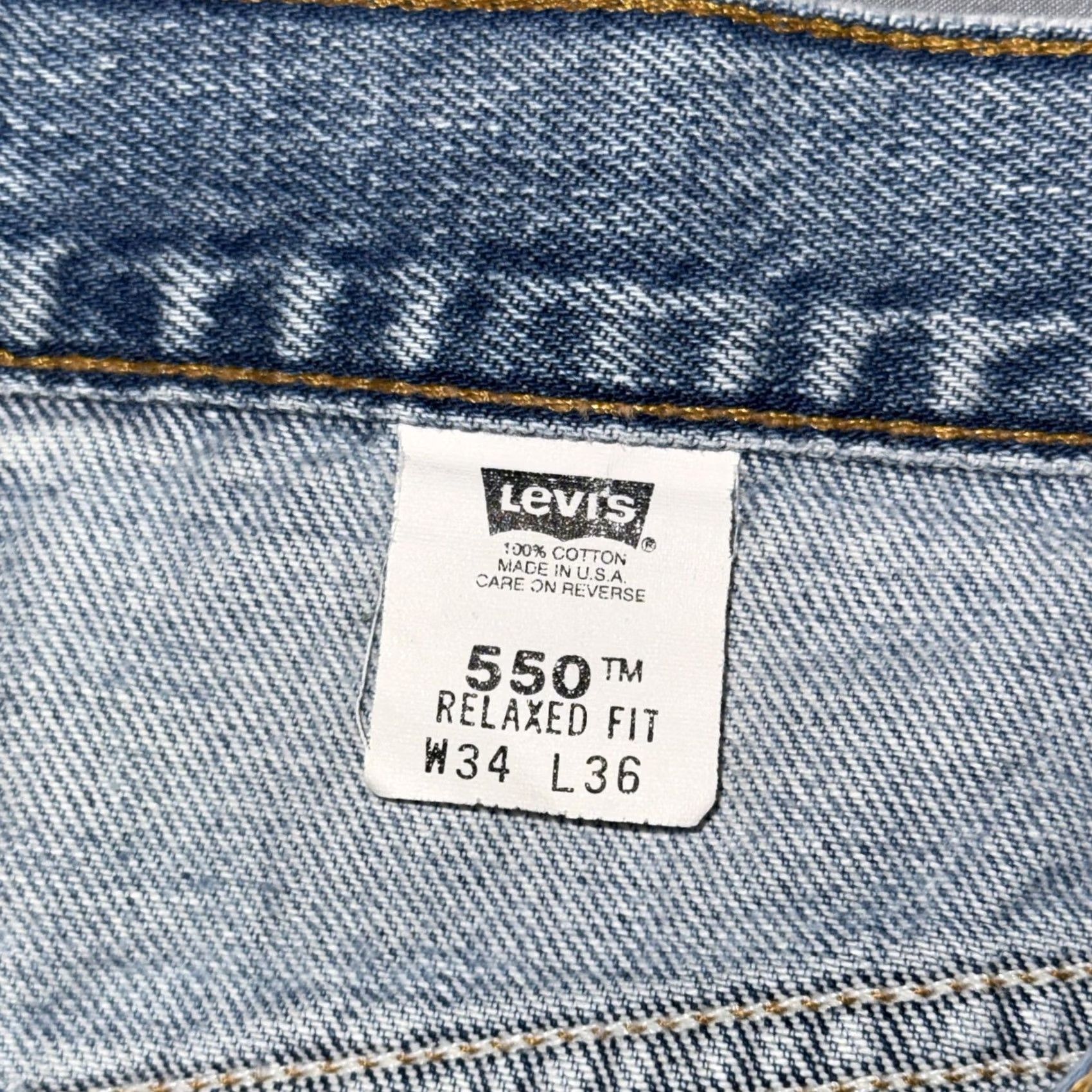 Levi's VINTAGE Levi's 550 Jeans Mens 34x34 Light Wash Relaxed Tapered USA 90s Denim Size US 34 / EU 50 - 3 Thumbnail