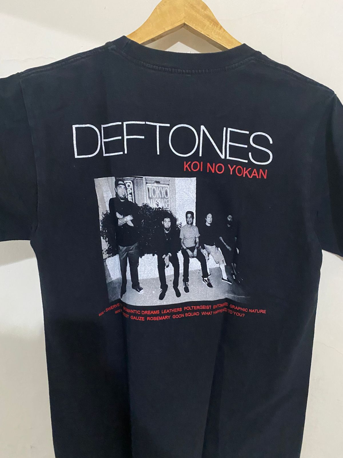 Band Tees RARE 00s Deftones Koi No Yokan Tees Size US M / EU 48-50 / 2 - 3 Thumbnail