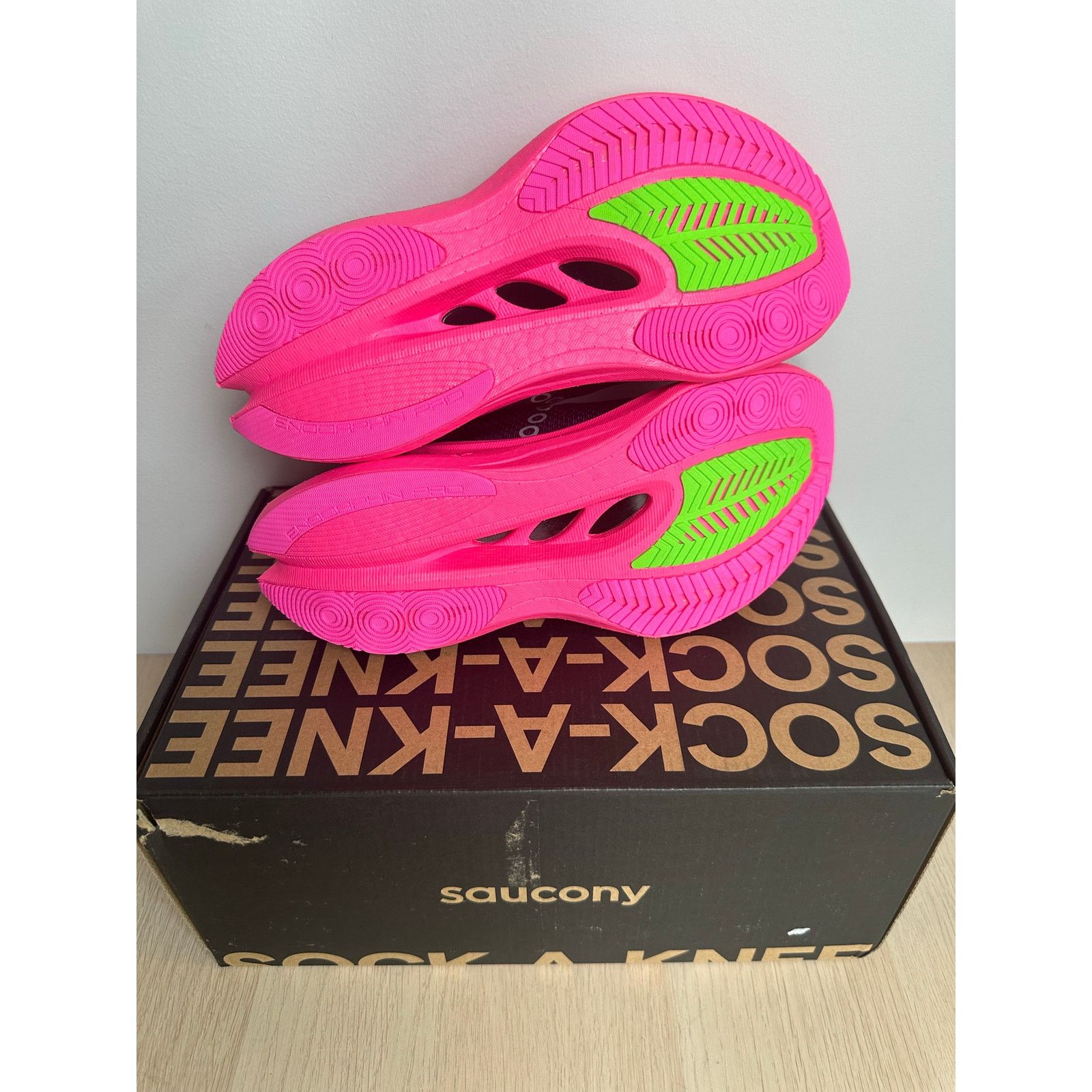 Saucony Saucony Endorphin Pro 5 Black Sneaker -Size 7.5W -New Sample Size US 7.5 / IT 37.5 - 13 Thumbnail