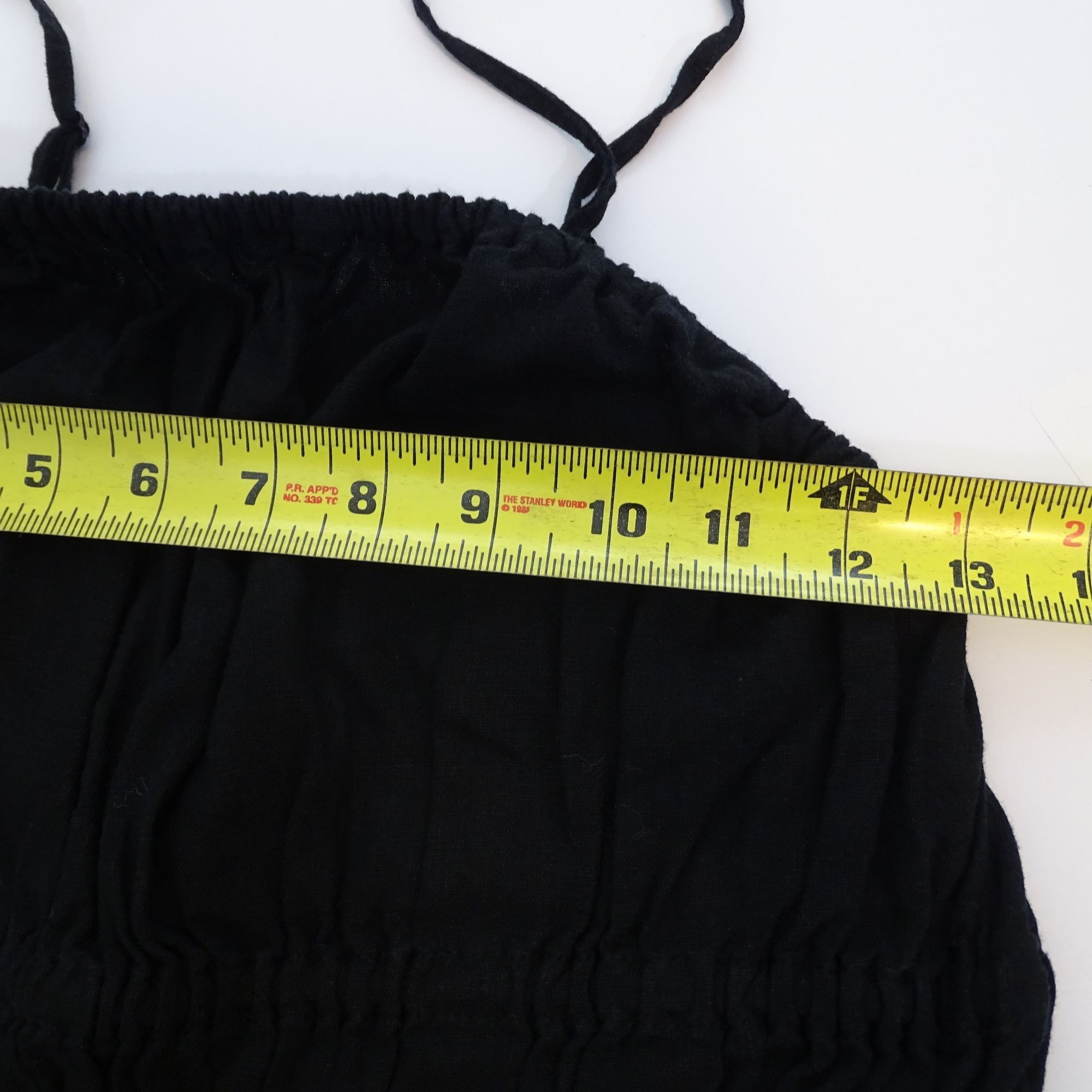 Old Navy Old Navy Sleeveless Cropped Jumpsuit Empire Waist Size M Bla Size 32" / US 10 / IT 46 - 10 Thumbnail