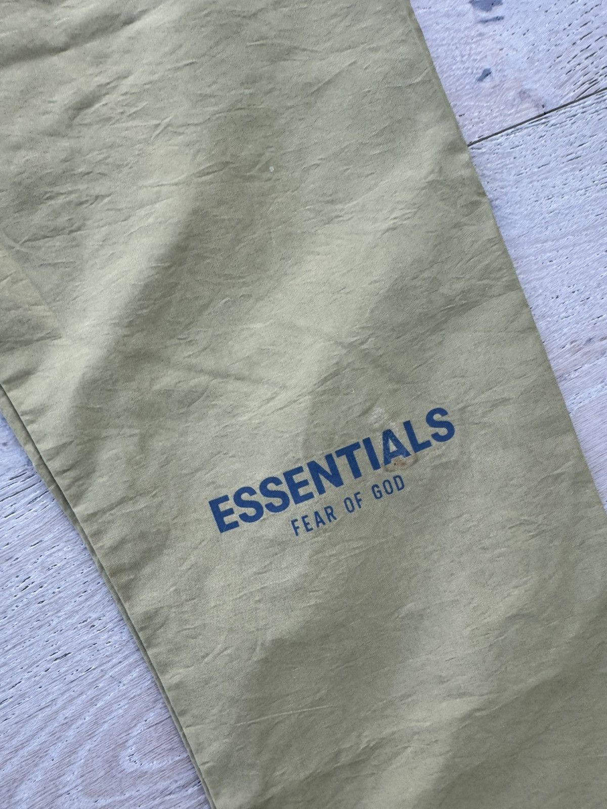 Essentials Fear of god essentials nylon pants amber Size US 32 / EU 48 - 3 Thumbnail