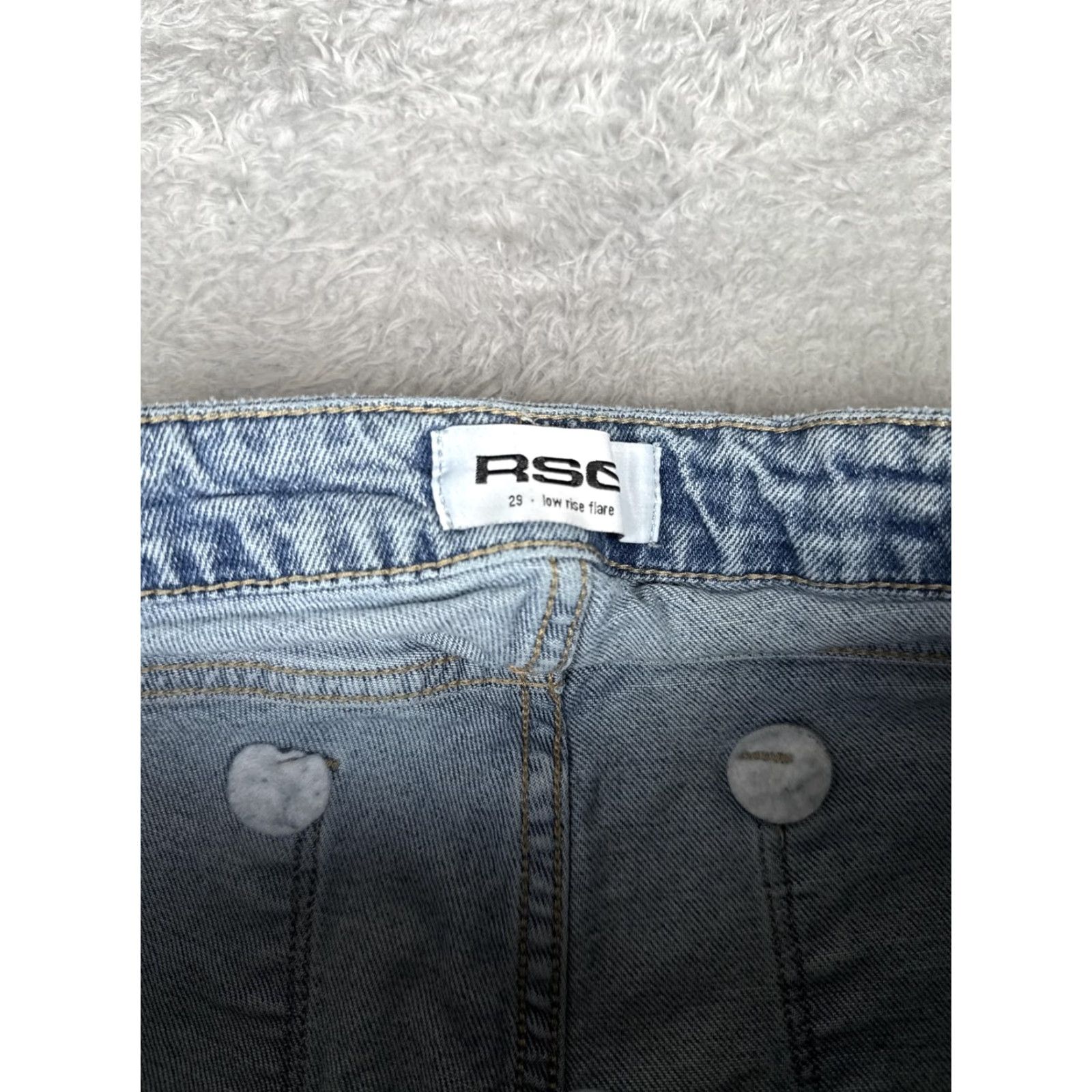 Rsq RSQ Low Rise Flare Jeans Womens 29 Blue Light Wash Stretch 5 Pocket 29x30 Jeans Size 29" - 6 Thumbnail