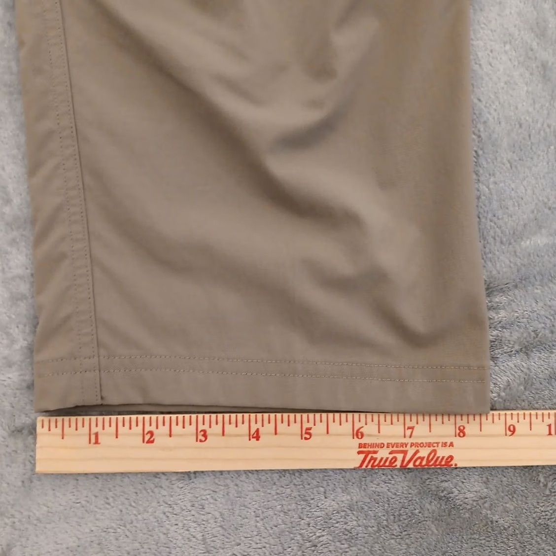Vintage Cabela's Pants Mens Size 34 Gray Nylon Blend 33x29 Chino Straight Pocket Regular Footnotes: Inseam 29 in Size US 34 / EU 50 - 5 Thumbnail