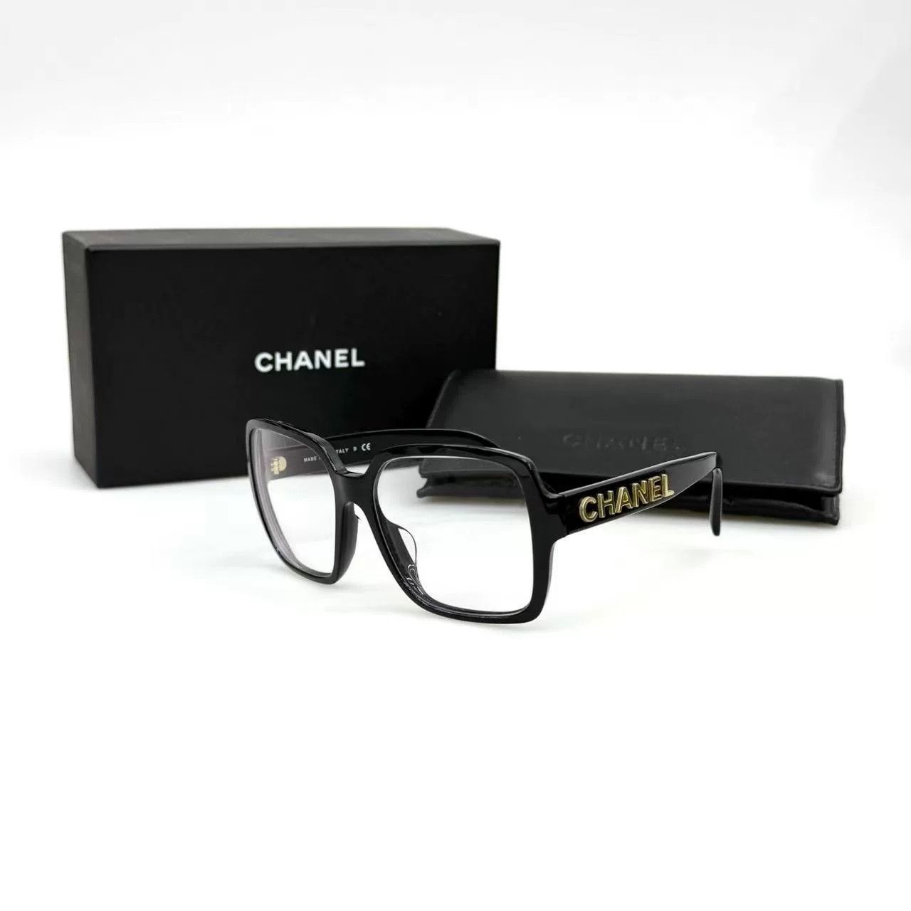 Chanel Chanel Black Gold Letter Plain Glasses Size ONE SIZE - 1 Thumbnail