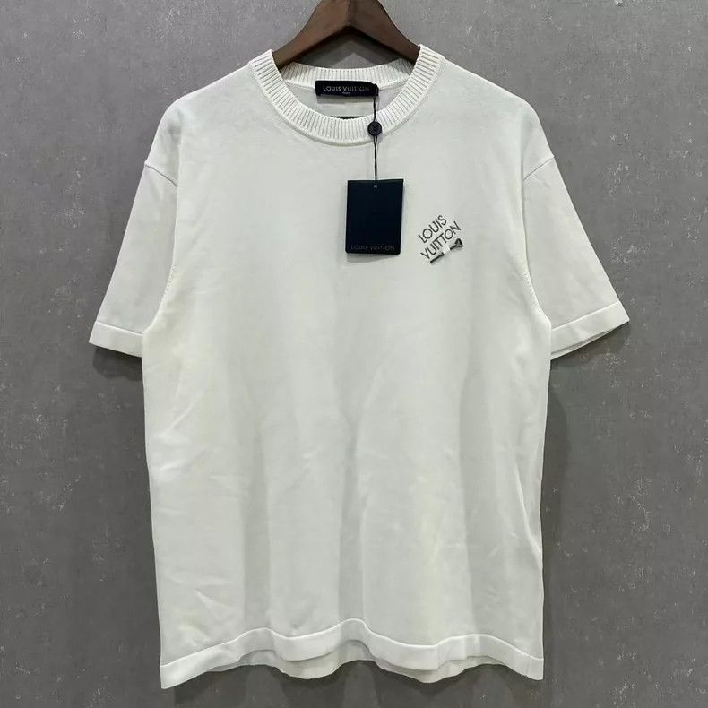 Louis Vuitton louis vuitton embroidered logo short sleeve shirt-dmc Size US M / EU 48-50 / 2 - 1 Thumbnail