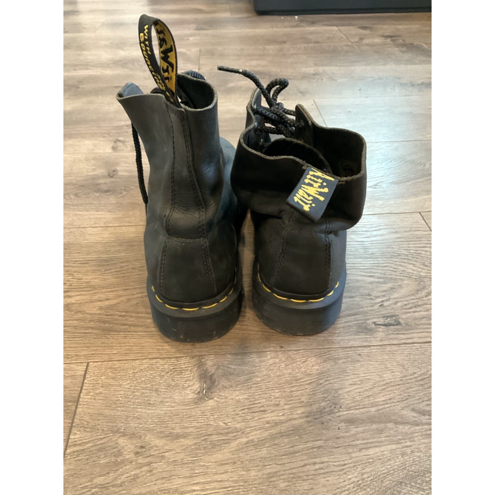 Dr. Martens Dr. Martens Pascal Boot Men’s 10 Black Leather Combat 8-eye Slip Resistant Casual Workwear 90s Grunge Punk Mens Size US 10 / IT 40 - 4 Thumbnail