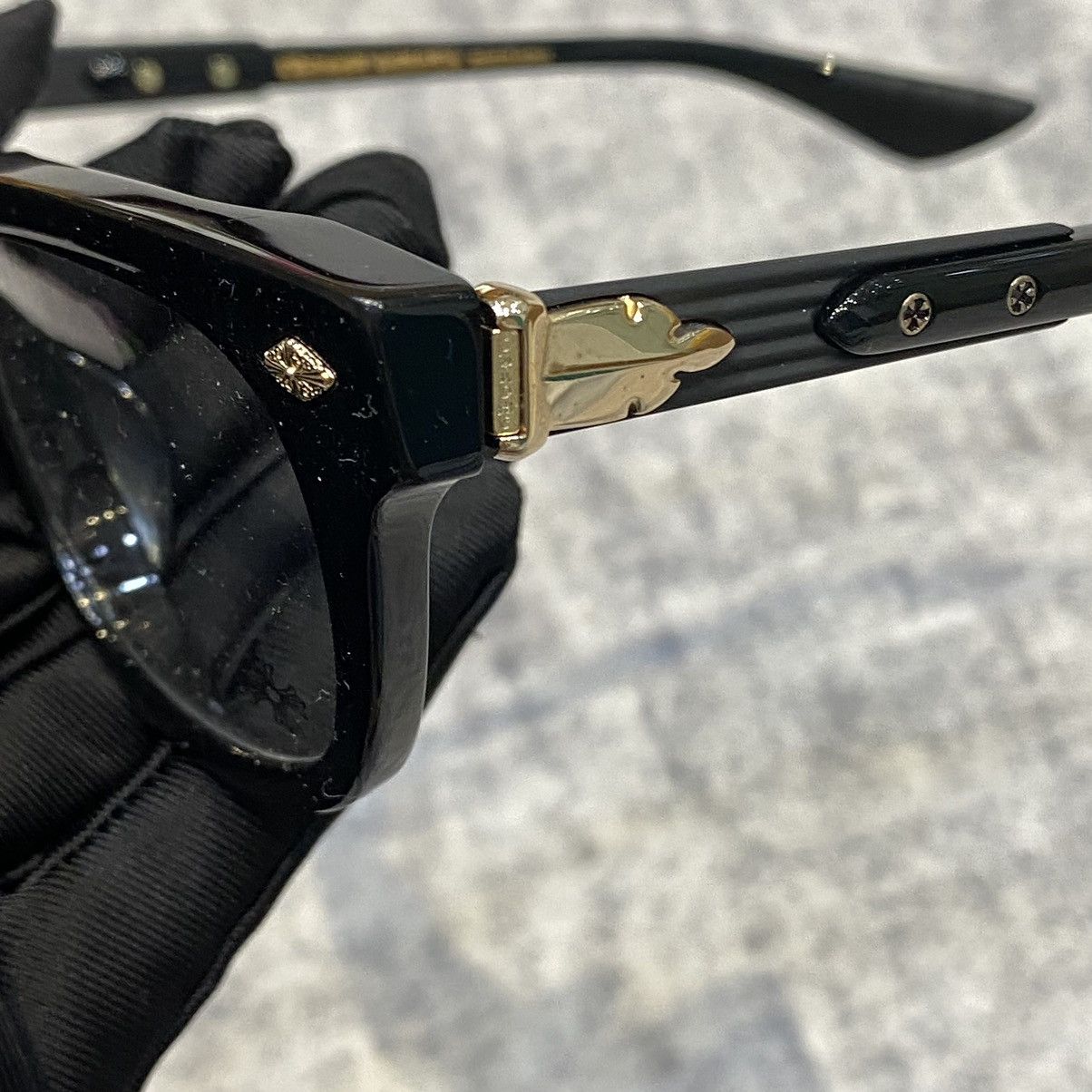 Chrome Hearts CHROME HEARTS BAGGINS BLACK PLASTIC/ 18KGP Size ONE SIZE - 5 Thumbnail