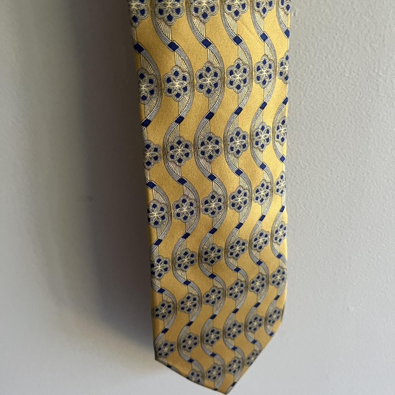 Valentino × Vintage Valentino Gold Necktie Size ONE SIZE - 2 Thumbnail