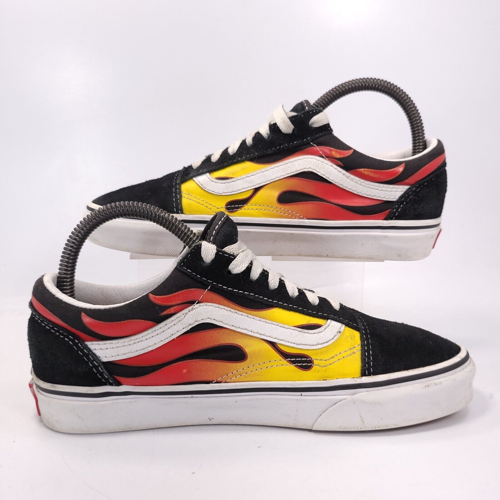 Vans Vans Old Skool Black Flame Low Top Shoes Size Men’s 5.5 Size US 5.5 / EU 38 - 6 Thumbnail