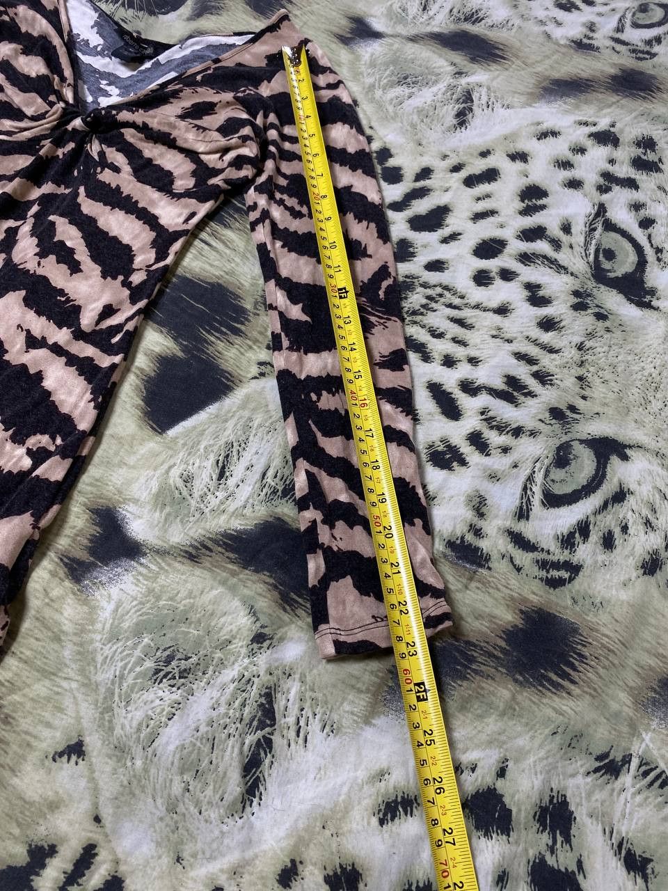 Roberto Cavalli ROBERTO CAVALLI Leopard Animal Print Wrap Dress Size M / US 6-8 / IT 42-44 - 15 Thumbnail