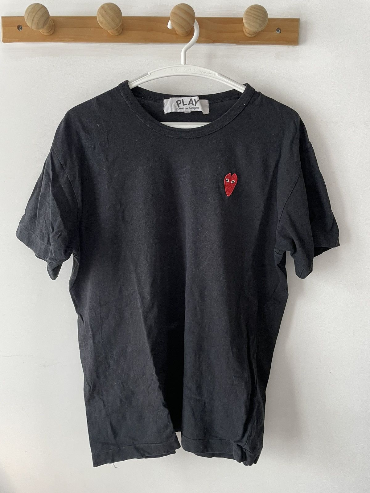 Comme des Garcons Black Commes des Garcons Play tshirt Size US XL / EU 56 / 4 - 1 Thumbnail