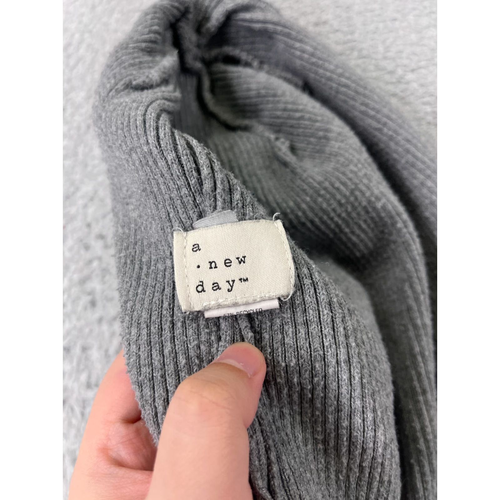 Vintage A New Day Beanie Toque Adult One Size Gray Knit Polyester Wool Blend Winter Size ONE SIZE - 6 Thumbnail