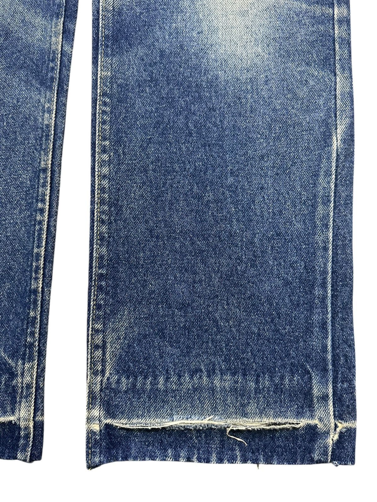 Lee Vintage 90s Lee Mud Wash Faded Whiskers Distress Style Jeans Size US 28 / EU 44 - 8 Thumbnail