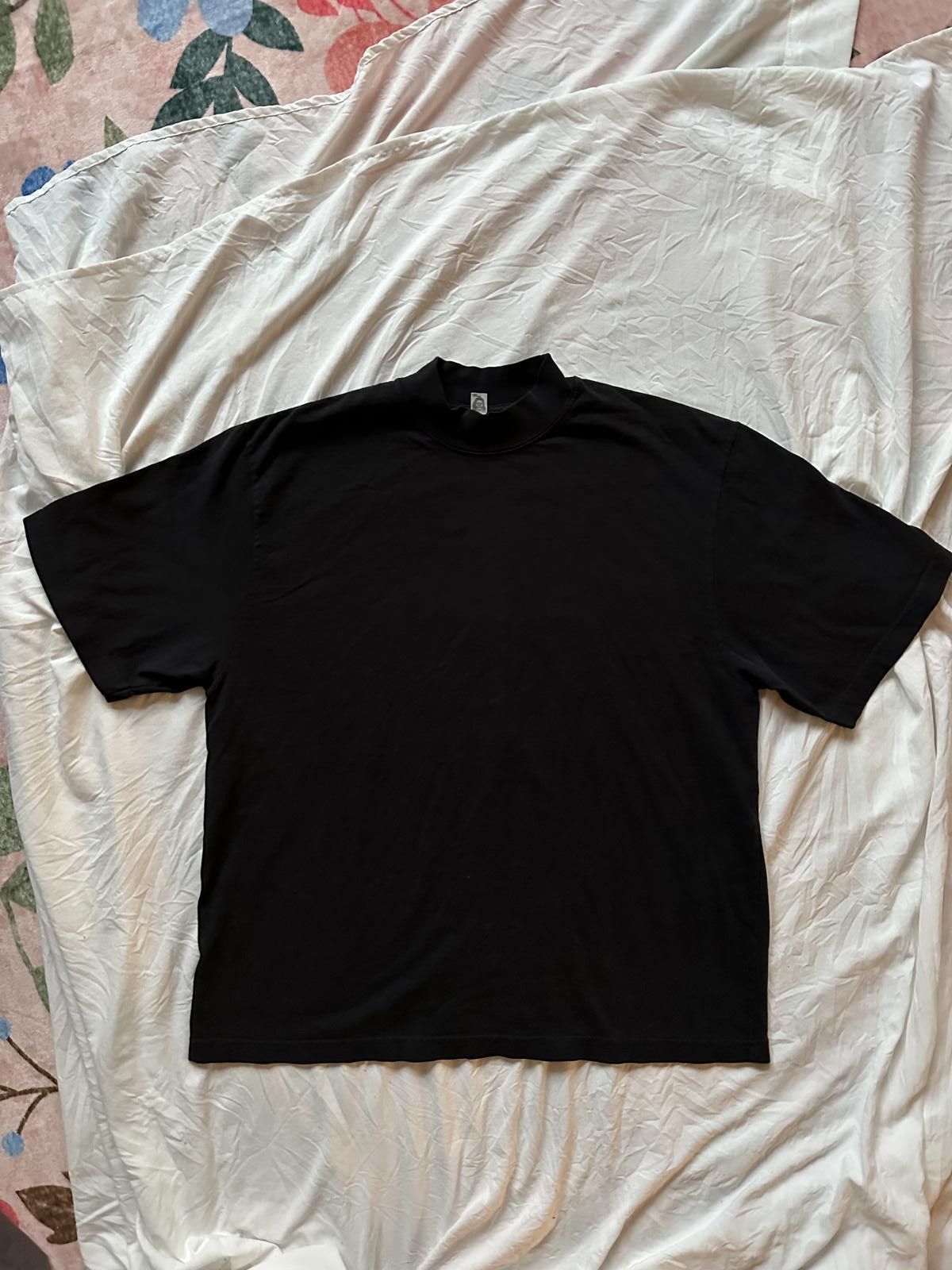 Los Angeles Apparel Los Angeles Apparel Made in USA Heavyweight Mock Neck Tee Size US M / EU 48-50 / 2 - 2 Thumbnail
