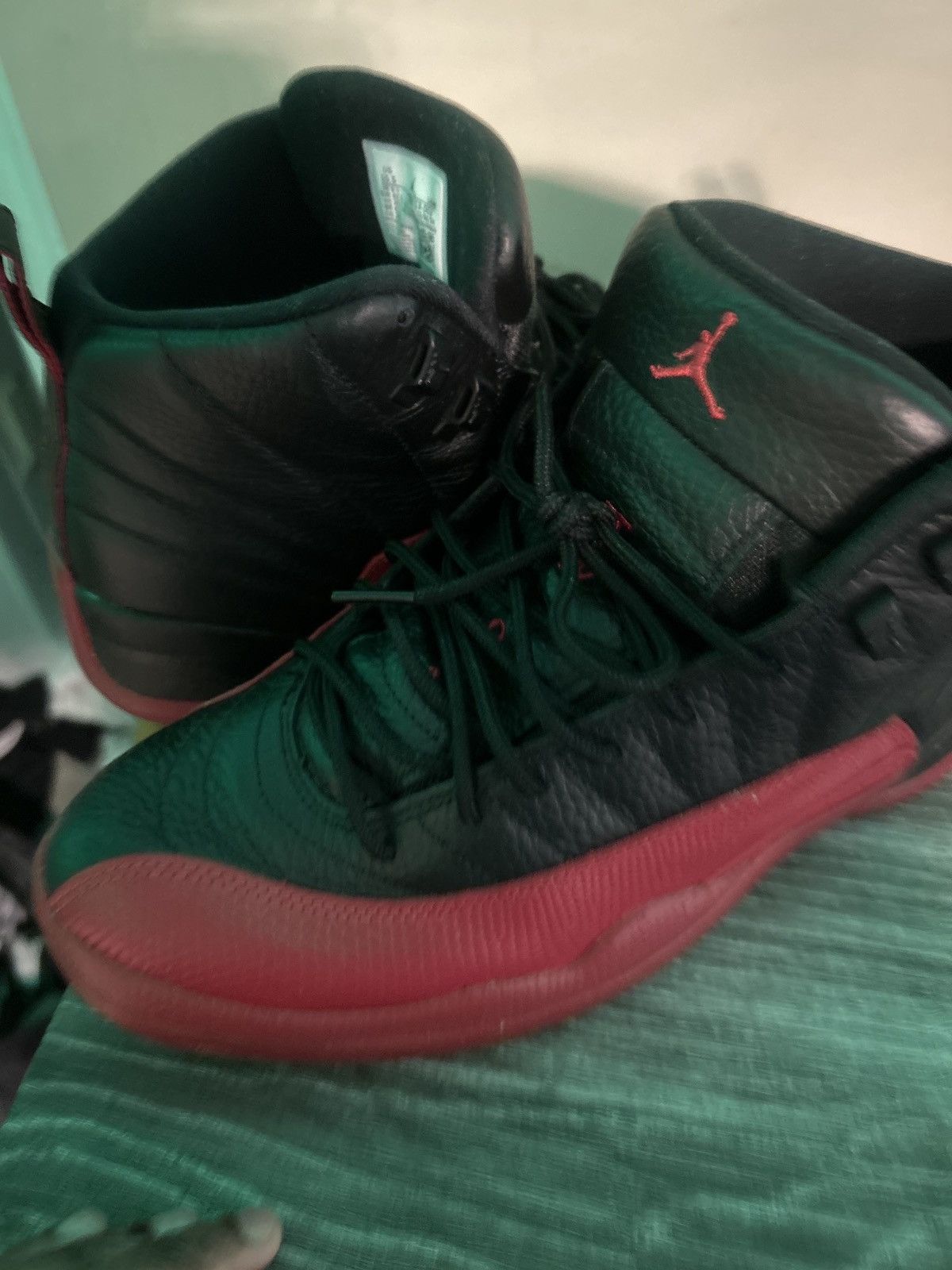 Jordan Brand flu game 12 Size US 10.5 / EU 43-44 - 6 Thumbnail