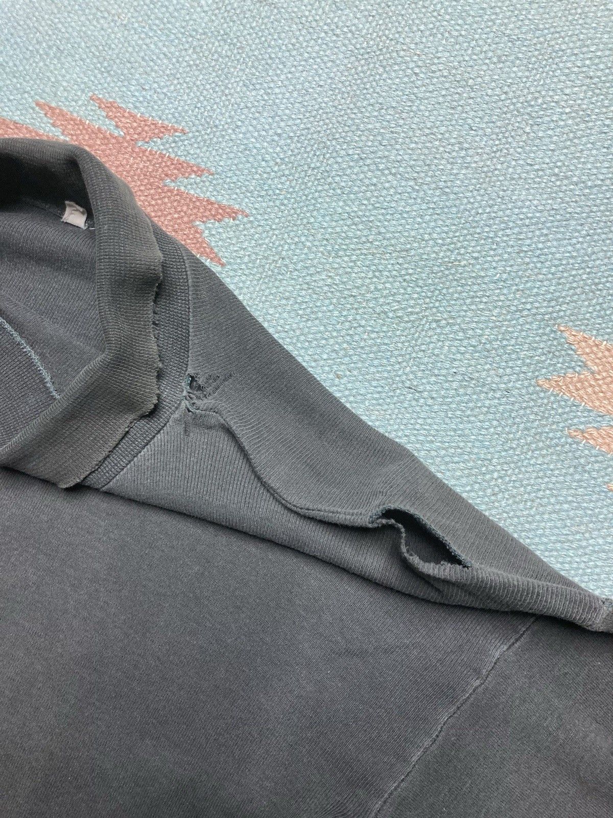 Vintage Vintage 1950s t shirt roll neck distressed thrashed large Size US L / EU 52-54 / 3 - 10 Thumbnail
