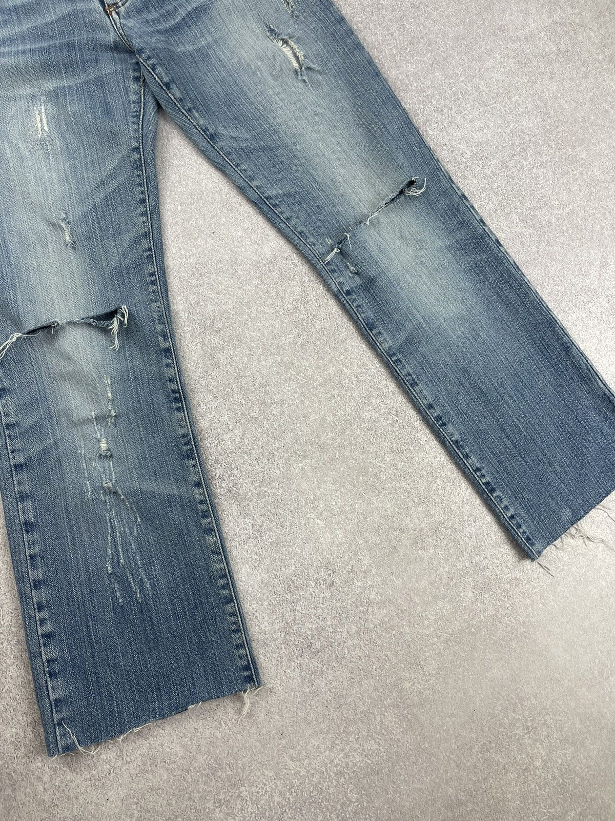 Versace Jeans Couture Vintage Versace Jeans Couture Distressed Denim Jeans Size 27 Size 27" / US 4 / IT 40 - 2 Thumbnail