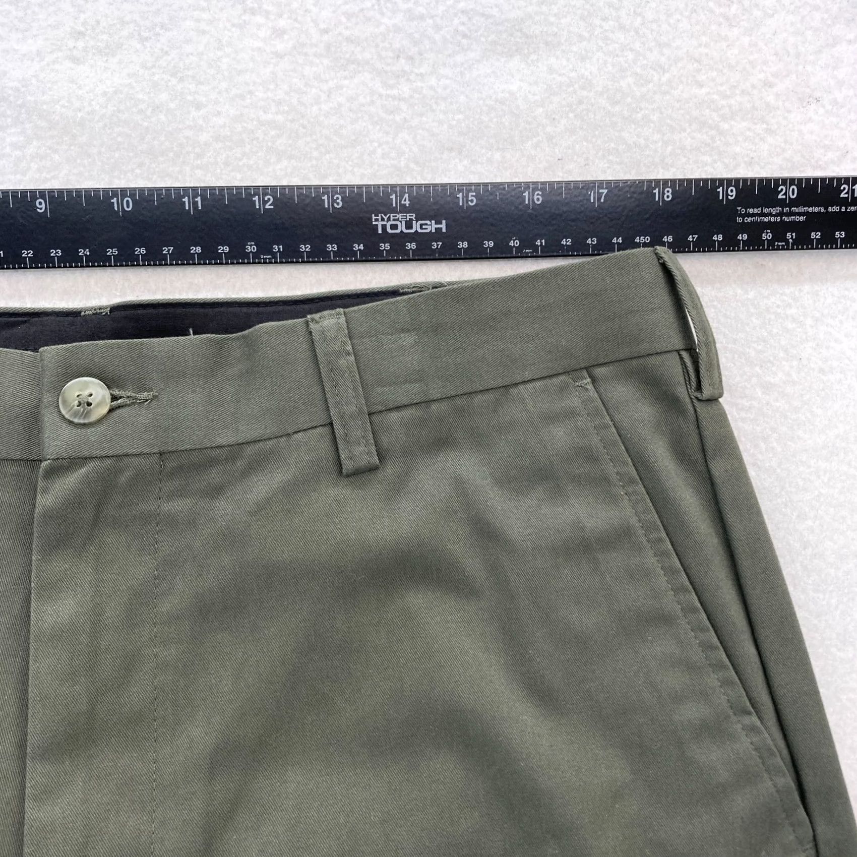 Croft & Barrow Croft & Barrow Easy Care Khaki Pants Mens 36x32 Classic Fit Green Straight Chino Size US 36 / EU 52 - 6 Thumbnail