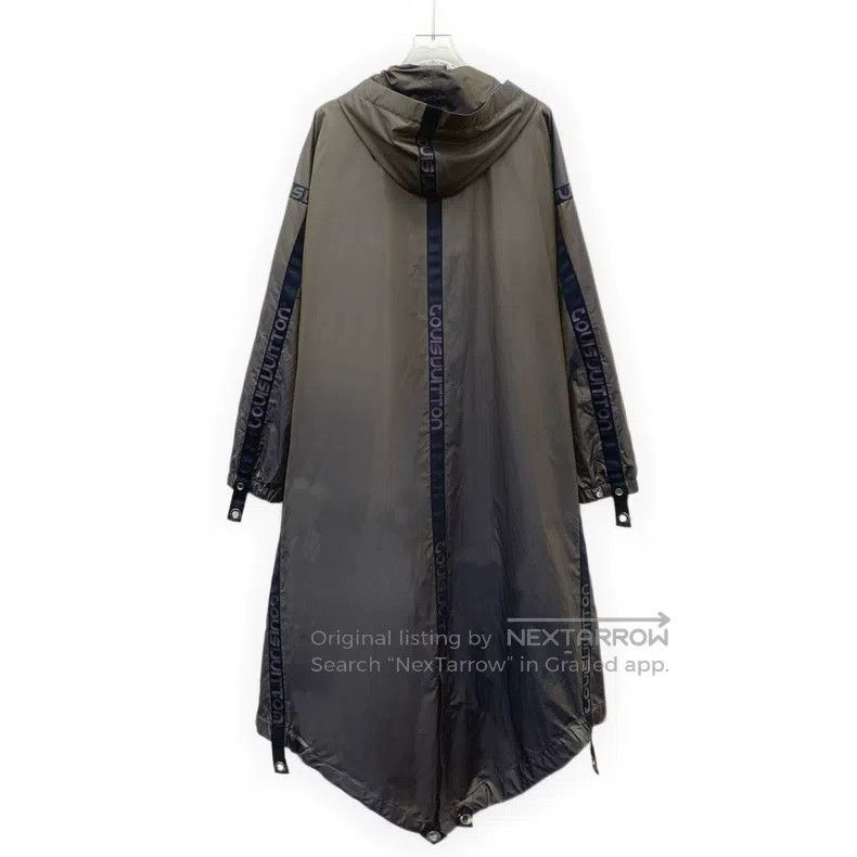 Louis Vuitton Louis Vuitton Grey-brown logo laser letter hooded zip-up l Size US S / EU 44-46 / 1 - 2 Thumbnail