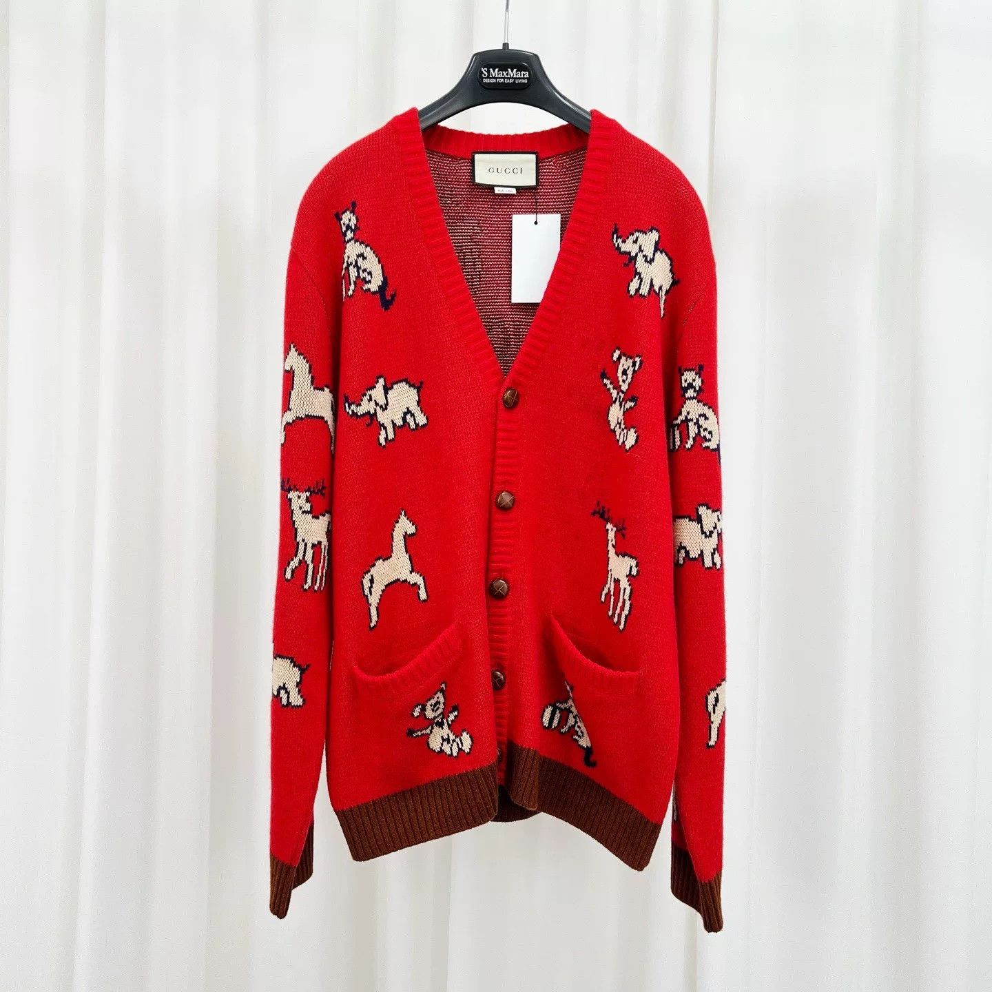 red gucci animal logo knit cardigan