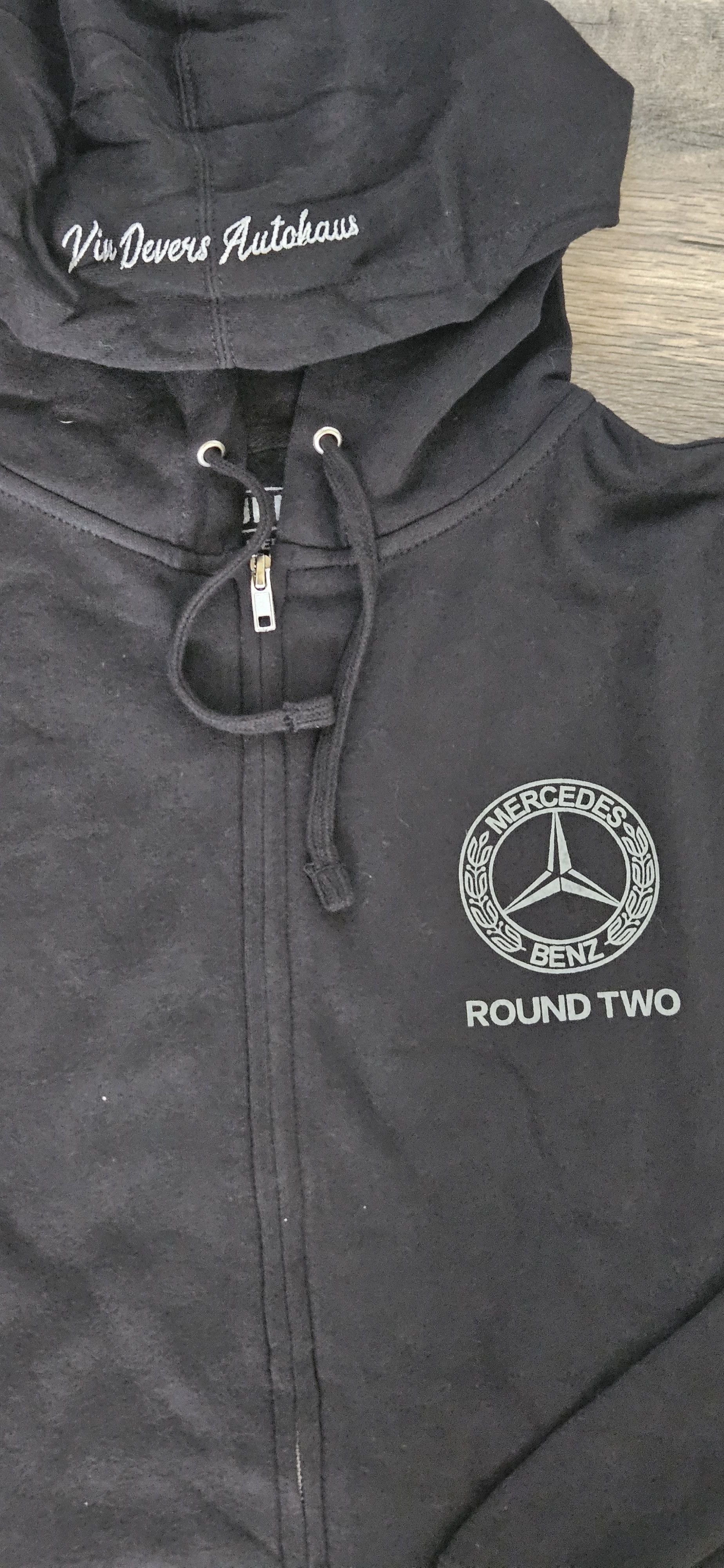 Round Two Round Two Mercedes Benz Mens Black Zip Up Hoodie Size Medium Size US M / EU 48-50 / 2 - 2 Thumbnail