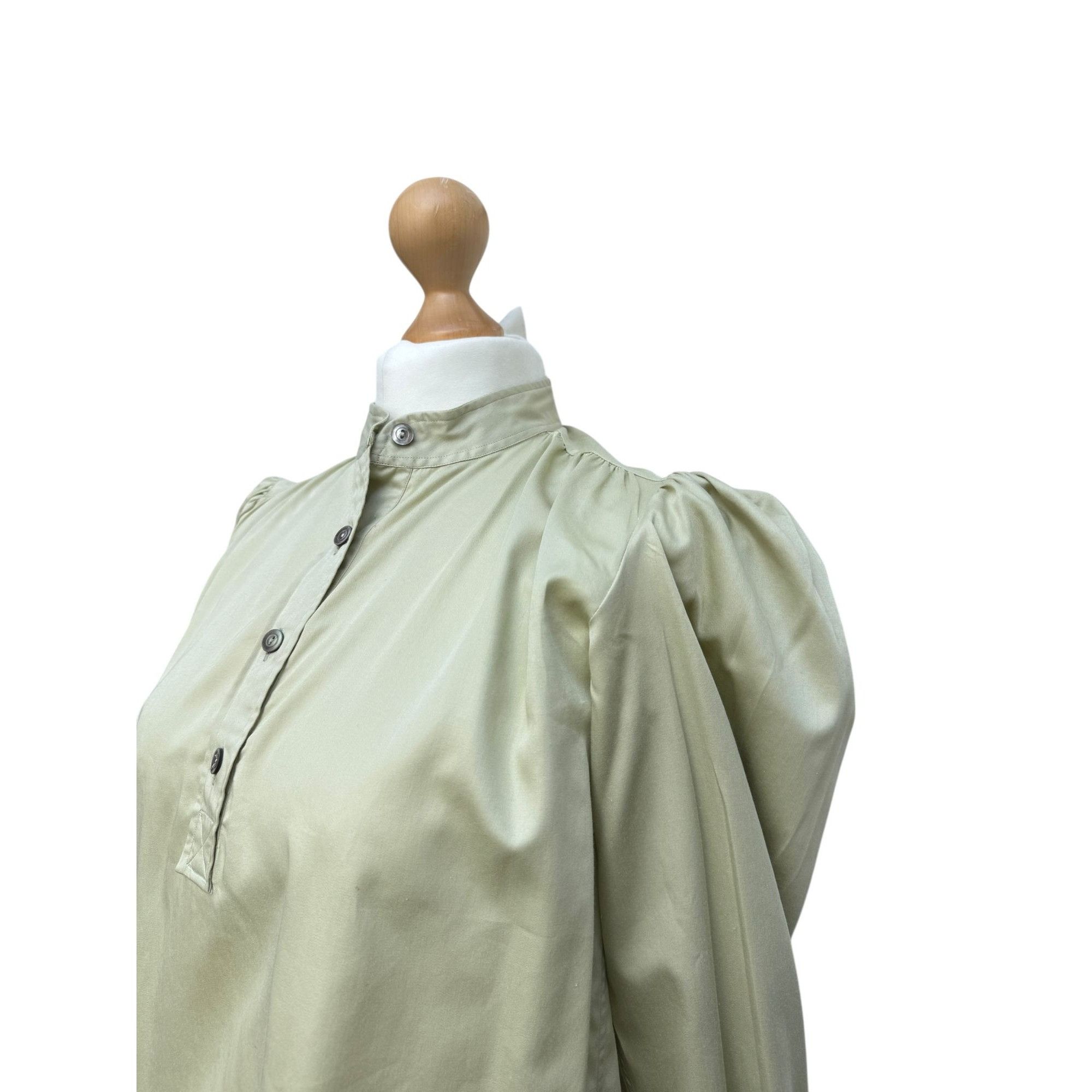 Yves Saint Laurent 1970s Light Kaki Shirt Size M / US 6-8 / IT 42-44 - 3 Thumbnail