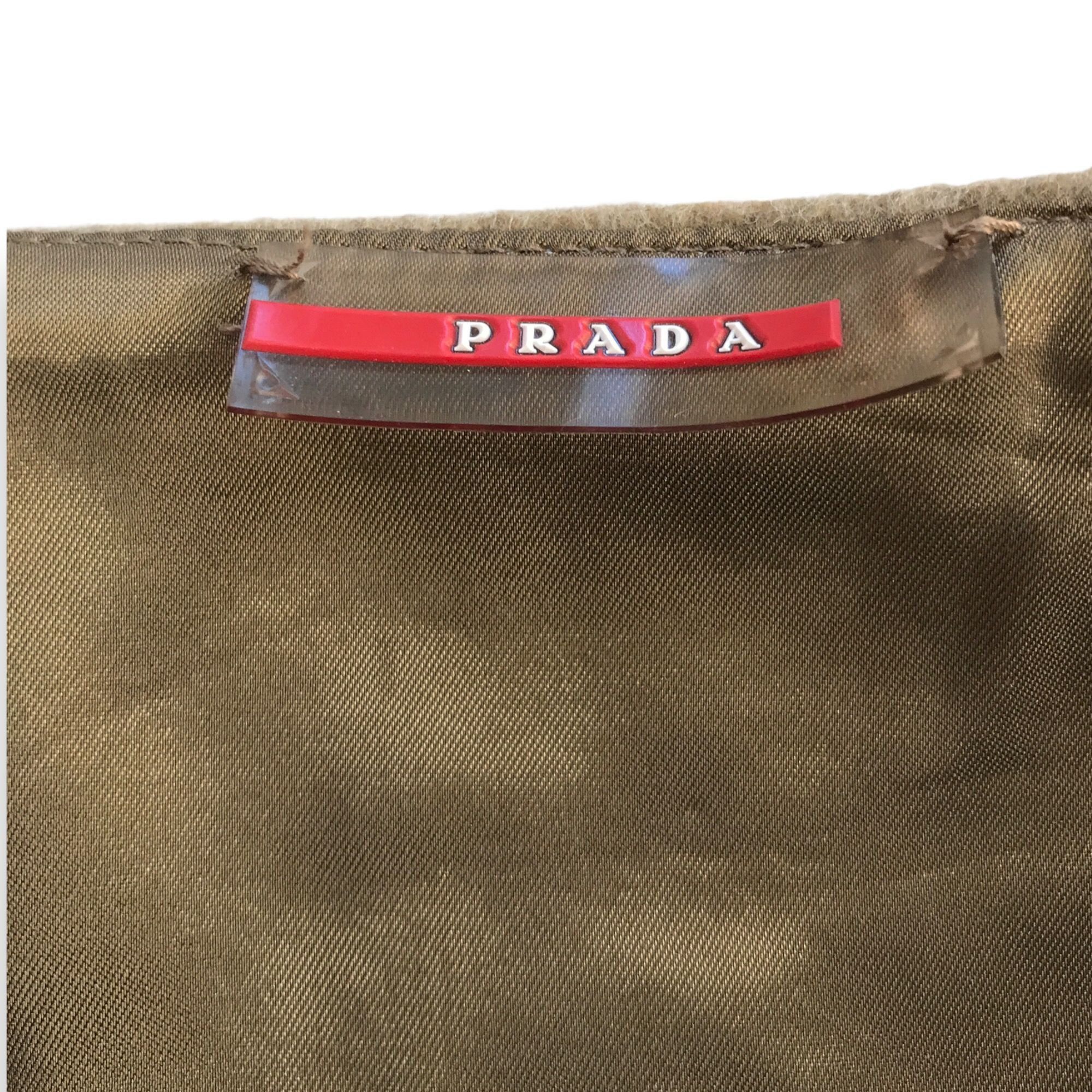 Prada Prada FW2006 Wool Wrap Skirt with Shearling Trim/Toggle Size 30" / US 8 / IT 44 - 4 Thumbnail