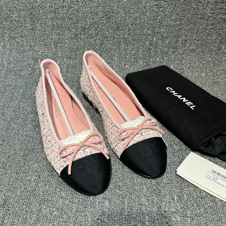 Chanel Pink coarse flower bow flat shoes