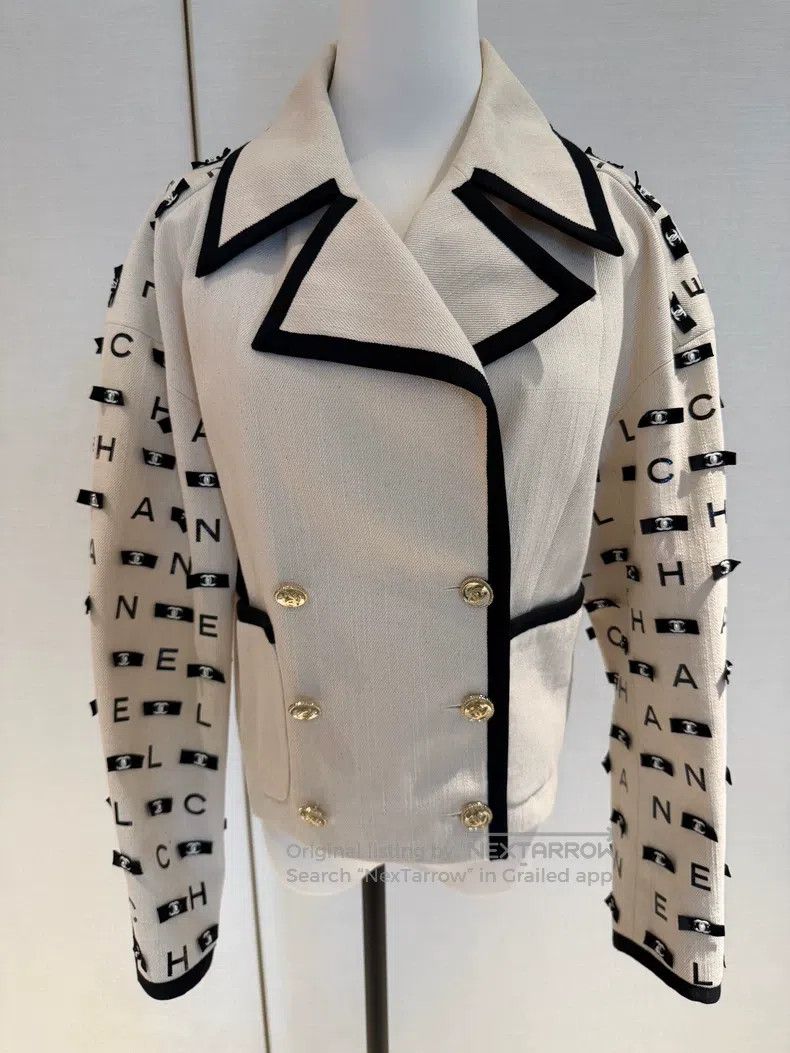 Chanel Chanel 21s spring and summer show beige three-dimensional Size XS / US 0-2 / IT 36-38 - 1 Thumbnail