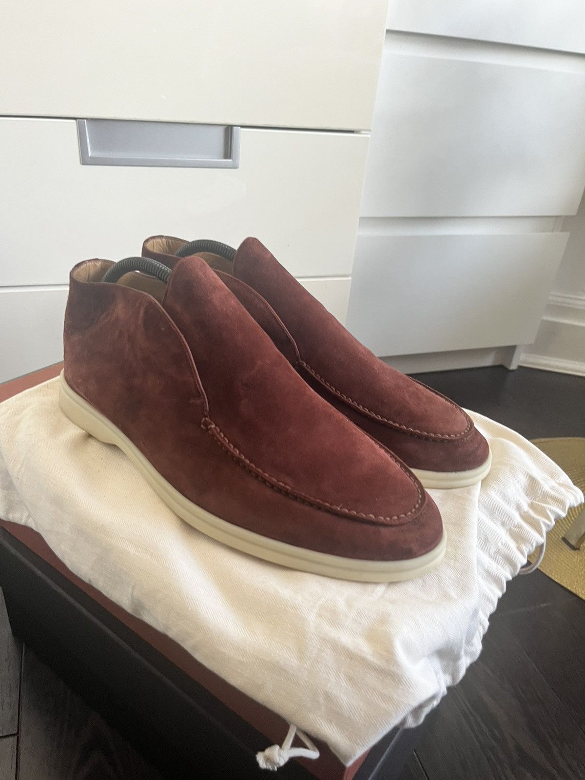 Loro Piana Loro Piana burgundy open walk uk 10 eu 44 Size US 11 / EU 44 - 1 Thumbnail