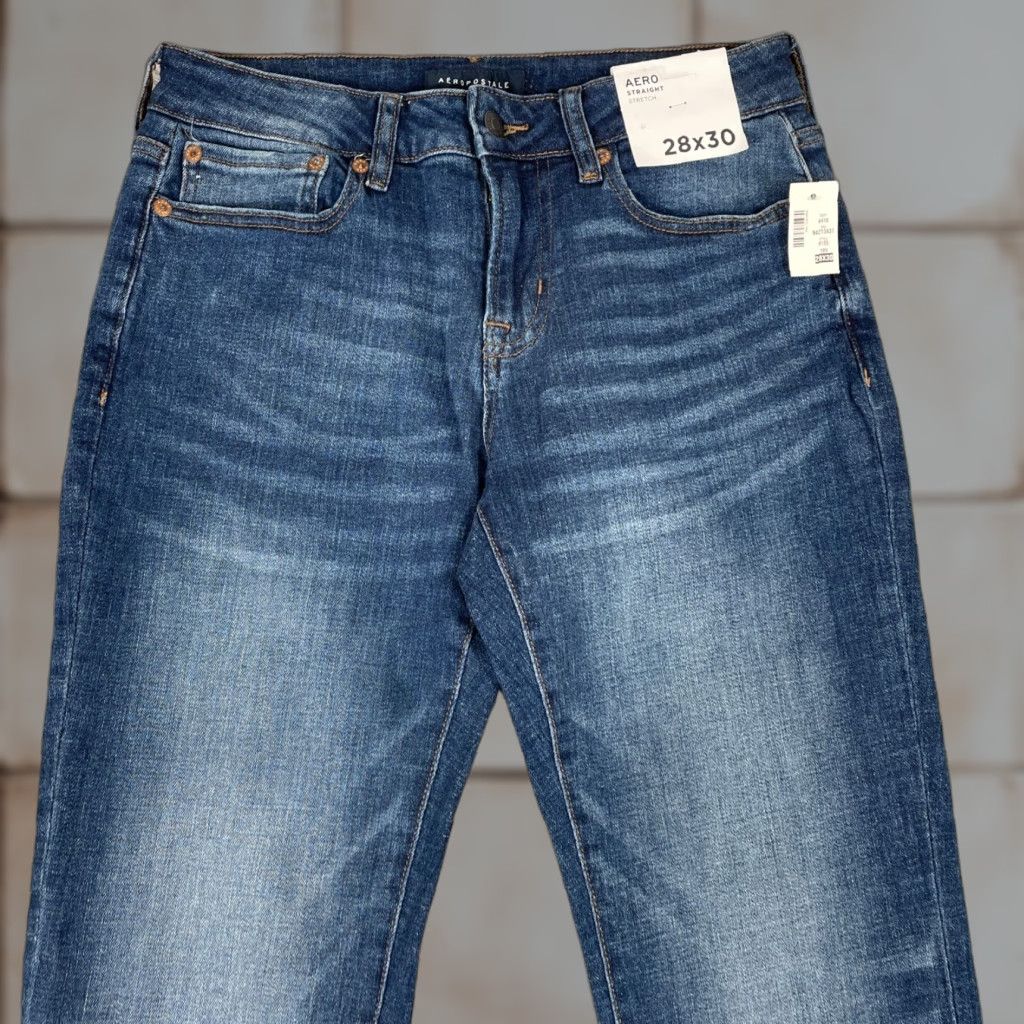 Aeropostale AeroPOSTALE Jeans Straight Leg Mens 28x30 Denim Blue Dark Wash Skater Stretch Five Pocket Regular Rise Mid Vintage: No Size US 28 / EU 44 - 1 Thumbnail