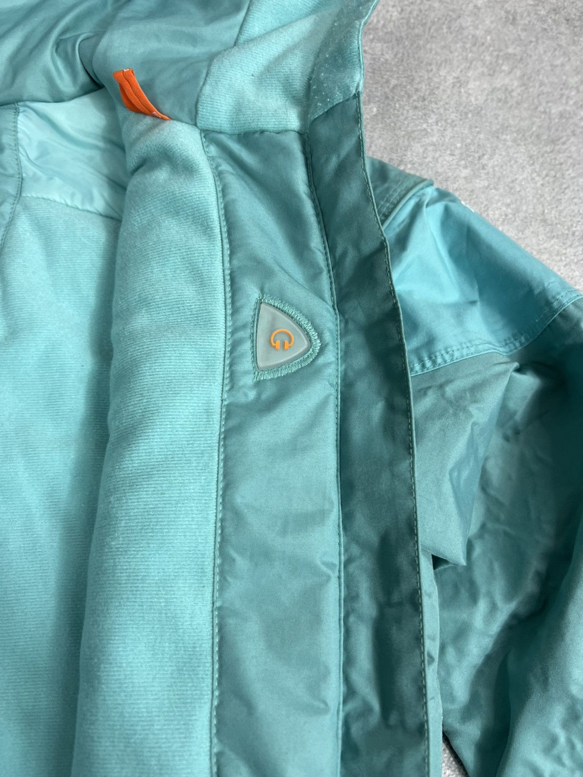 Nike ACG VTG Nike ACG Waterproof Windbreaker Ski Panelled Gorpcore Size US M / EU 48-50 / 2 - 9 Thumbnail
