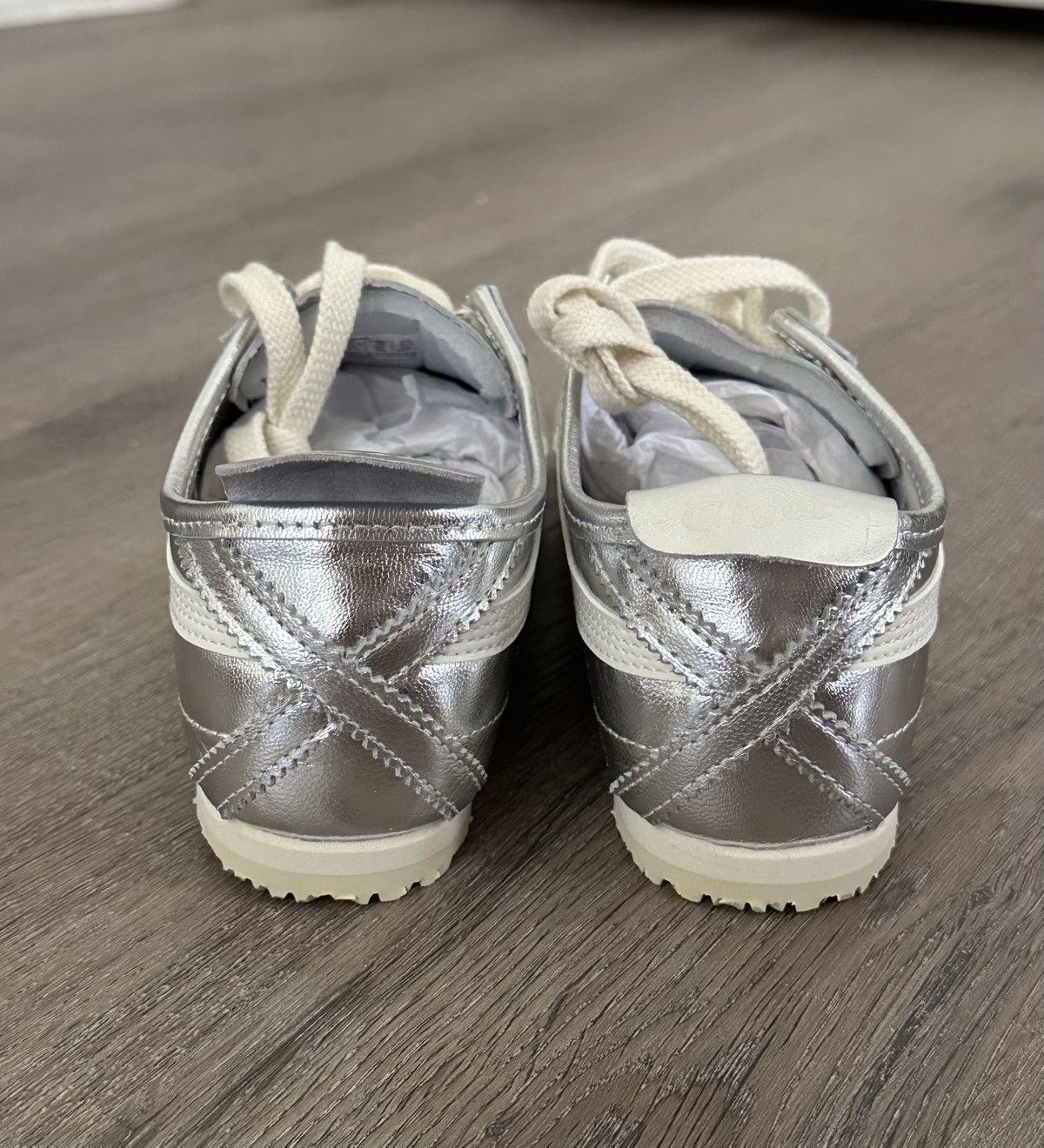 Onitsuka Tiger Onitsuka Tiger Mexico 66 'Chrome Silver’ Size US 5.5 / EU 38 - 4 Thumbnail