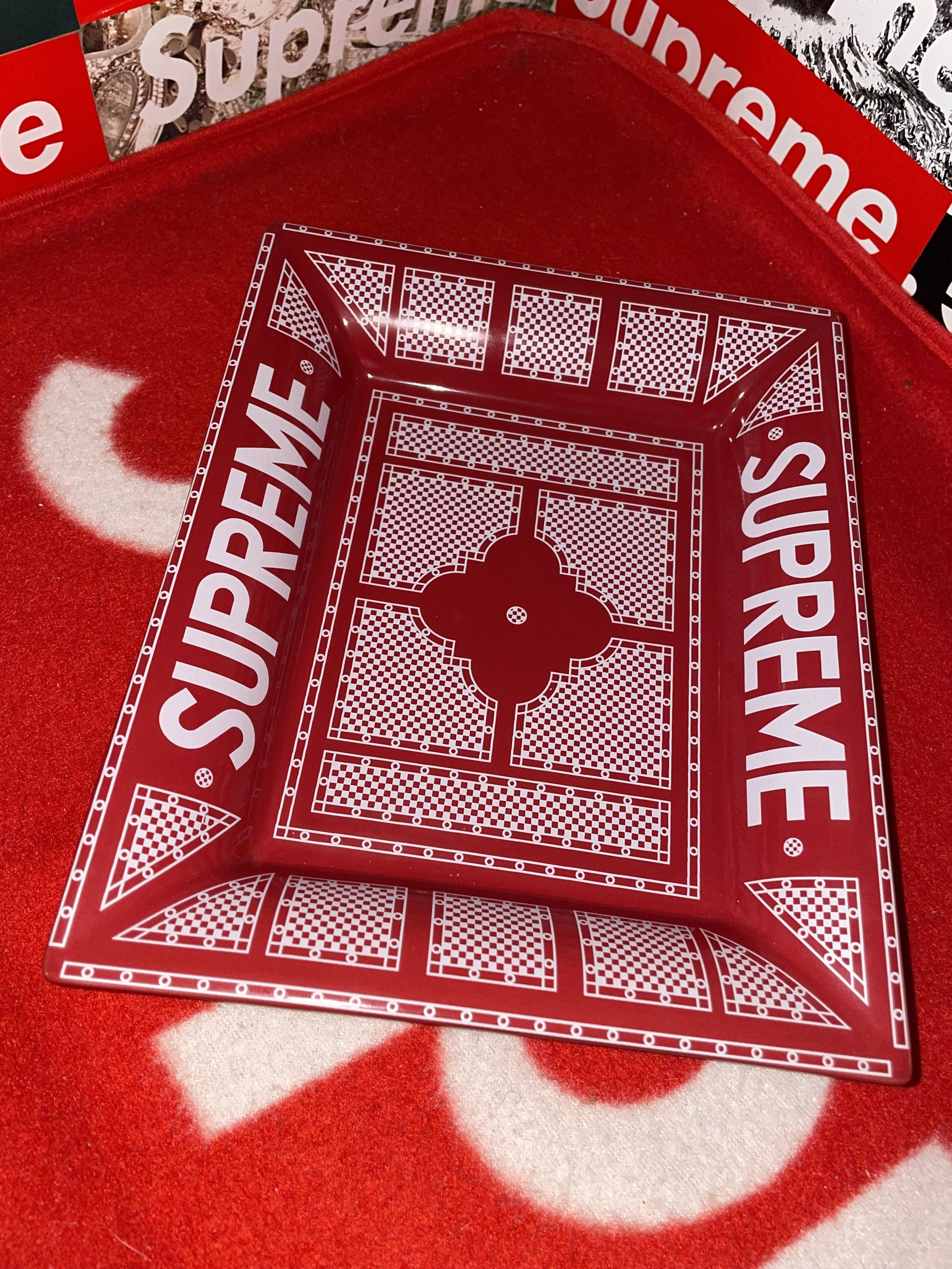 Supreme Supreme Ceramic Ashtray SS12 Hermes Motif Plate NEW Size ONE SIZE - 5 Thumbnail