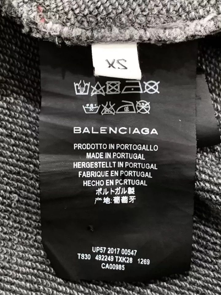 Balenciaga Balenciaga Made by figure pattern printing Old Hooded Long Size US XS / EU 42 / 0 - 6 Thumbnail
