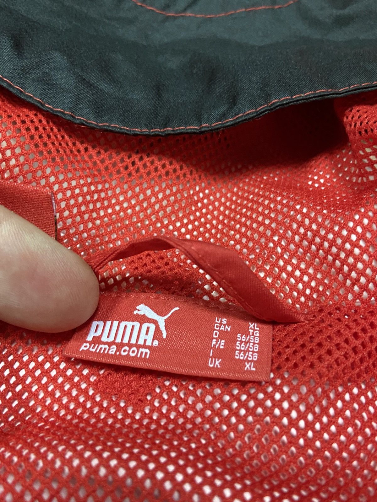 Ferrari × Puma Puma Santander Ferrari shell vintage jacket zip Size US XL / EU 56 / 4 - 5 Thumbnail