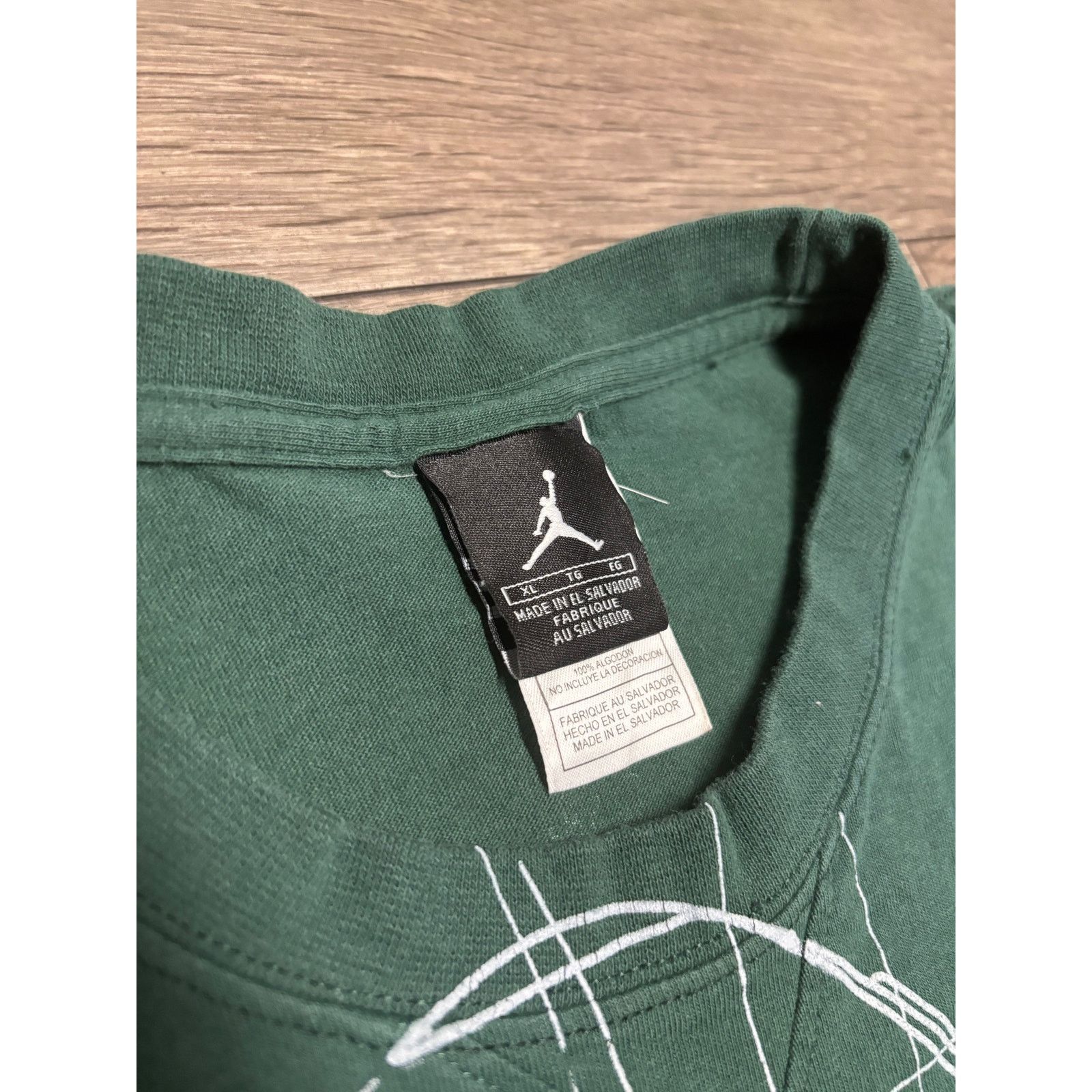 Jordan Brand × Vintage Vintage Jordan Air Nike Shoe Green Tee Sz XL 00s Size US XL / EU 56 / 4 - 3 Thumbnail
