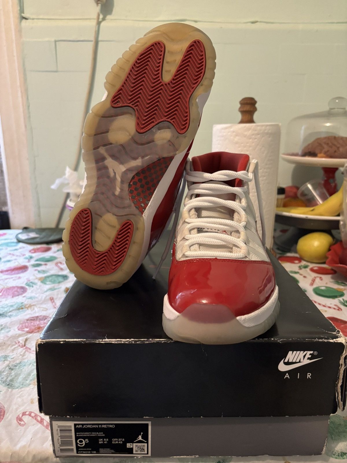 Jordan Brand × Nike JORDAN 11 CHERRY MENS US 9.5 Size US 9.5 / EU 42-43 - 4 Thumbnail